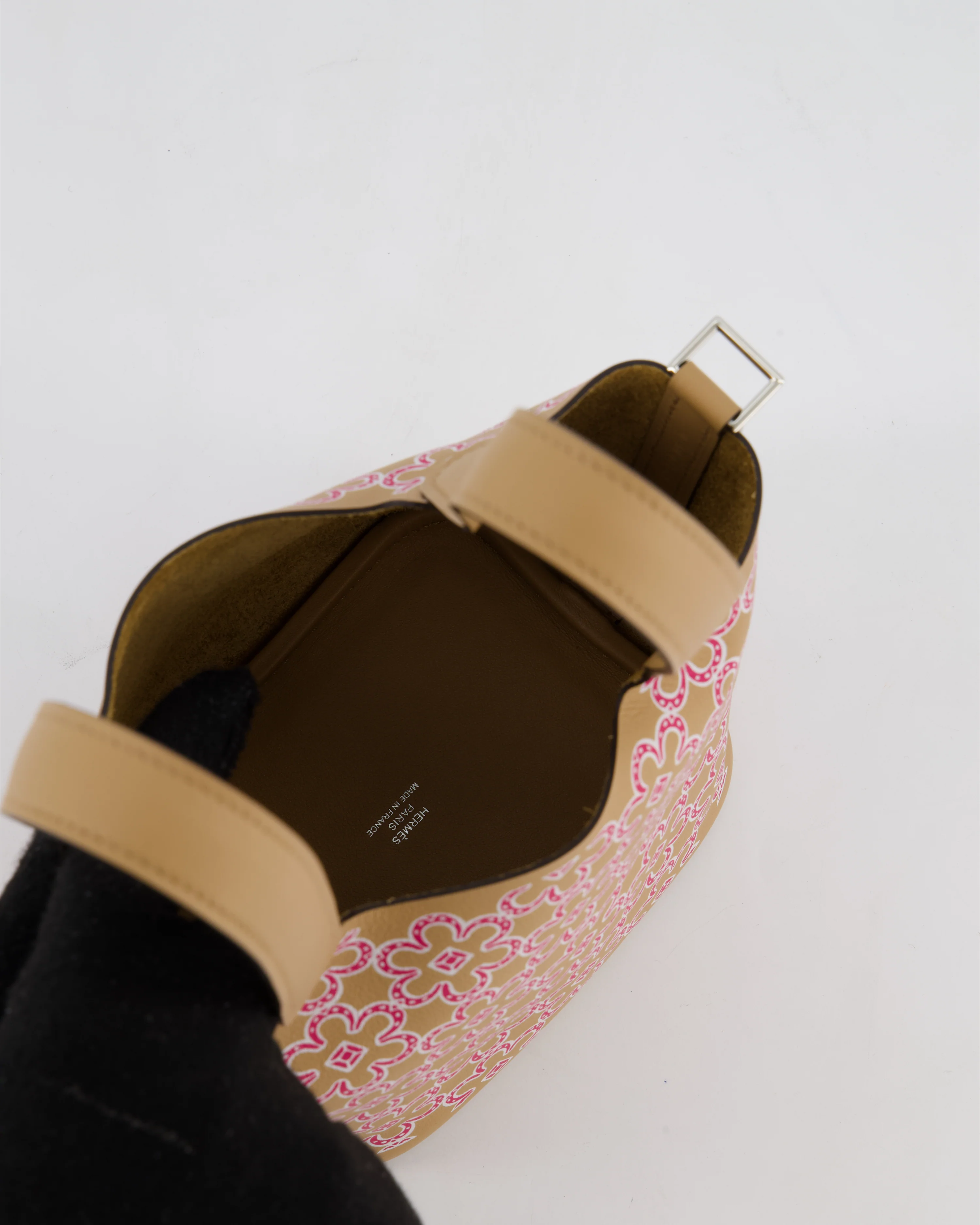 Hermès Micro Picotin 14 Lucky Daisy Bag in & Blanc, Chai & Framboise Swift Leather with Palladium Hardware - Image 13