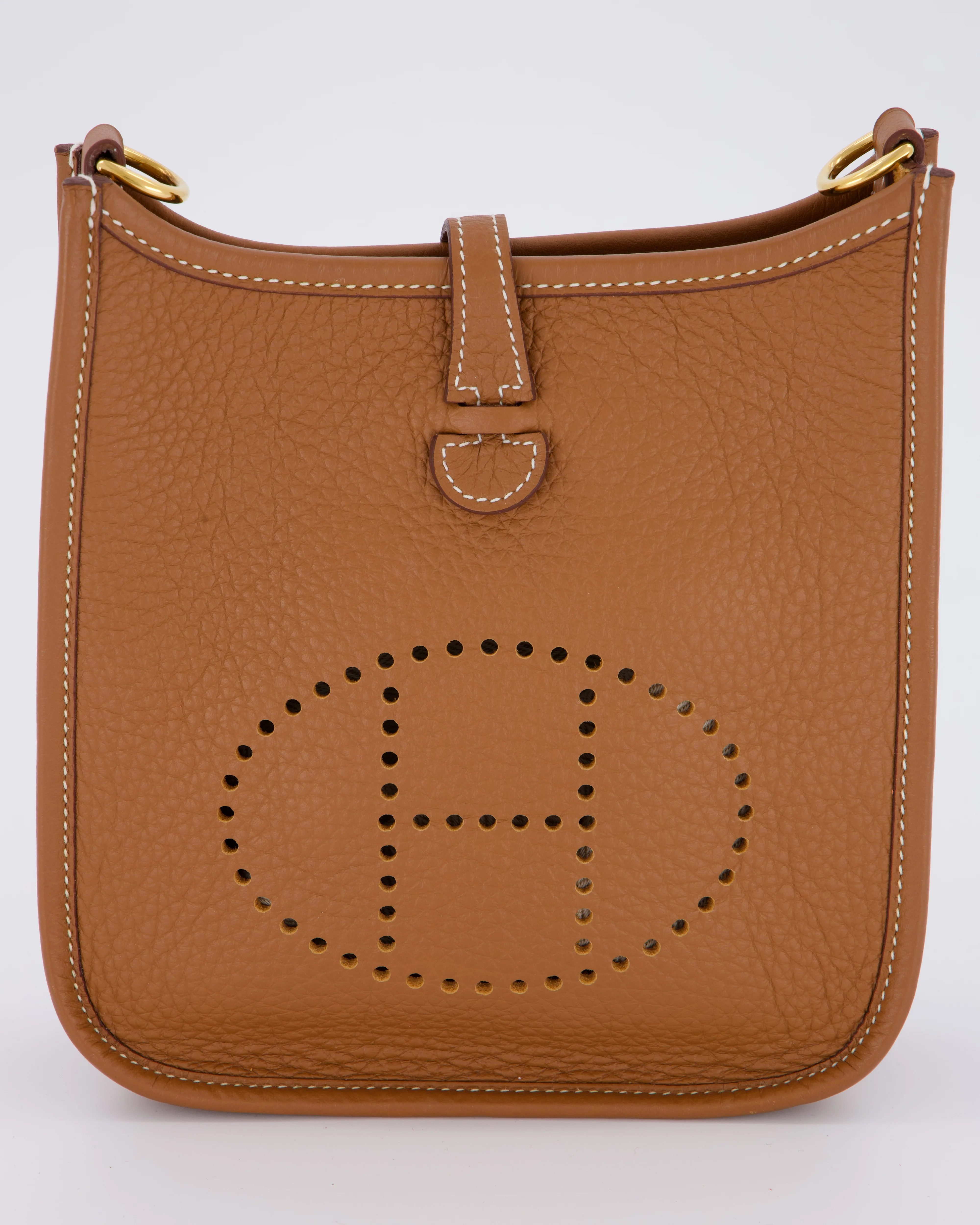 Hermès Mini Evelyne 16 Bag in Gold Taurillon Clemence Leather with Gold Hardware - Image 12