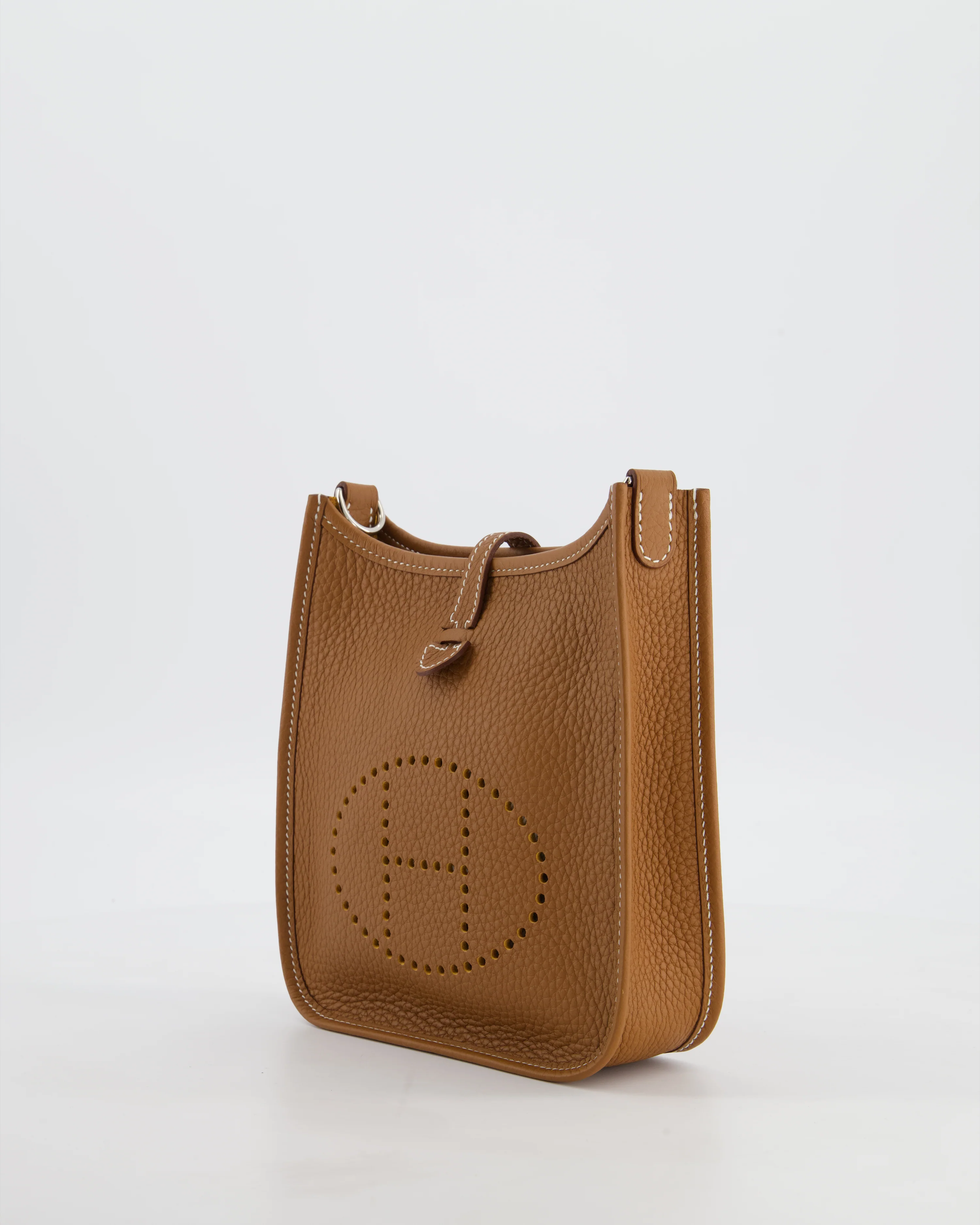Hermès Mini Evelyne 16 Bag in Gold Taurillon Clemence Leather with Palladium Hardware - Image 9