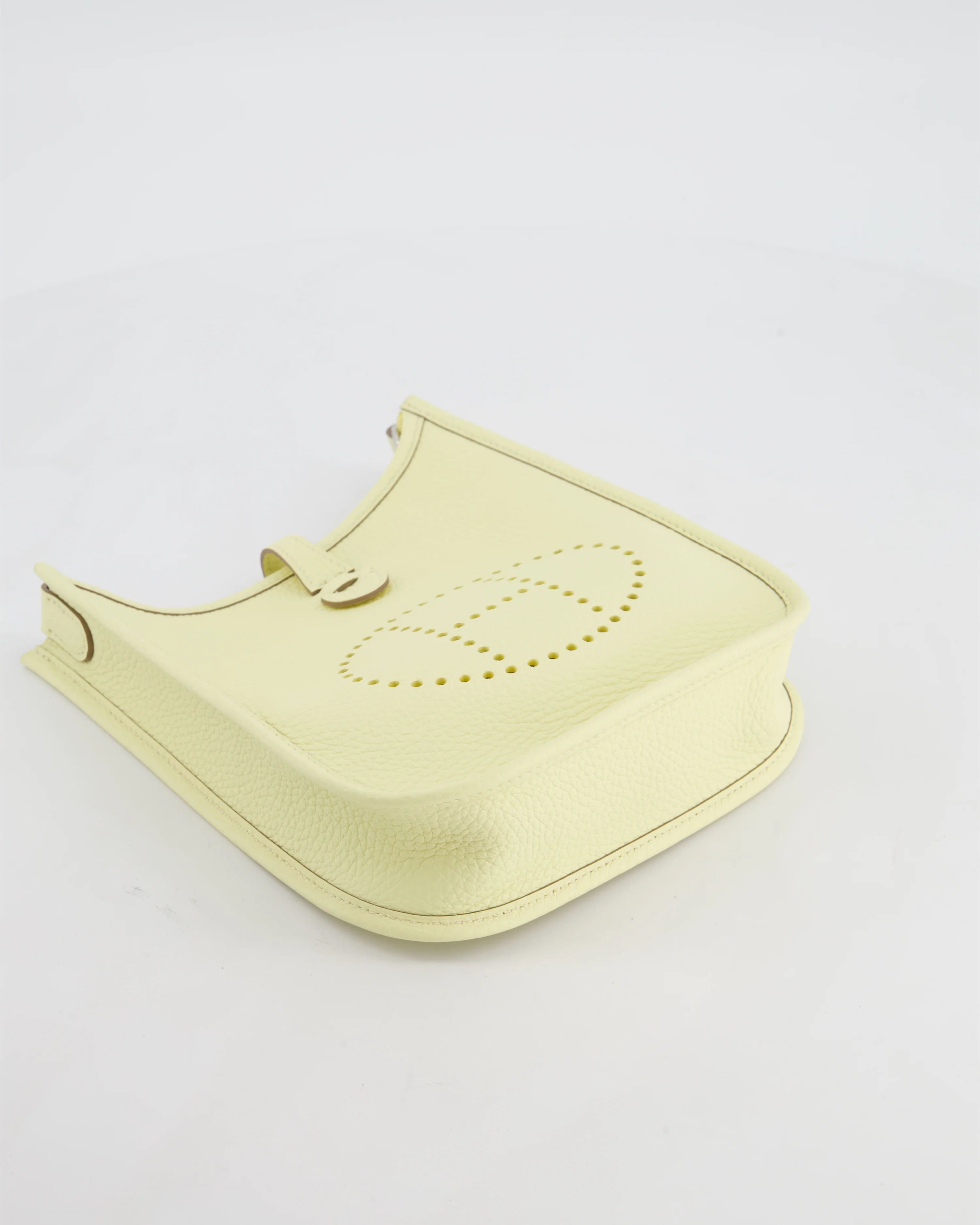 Hermès Mini Evelyne 16 Bag in Jaune Milton Taurillon Clemence Leather with Palladium Hardware - Image 17