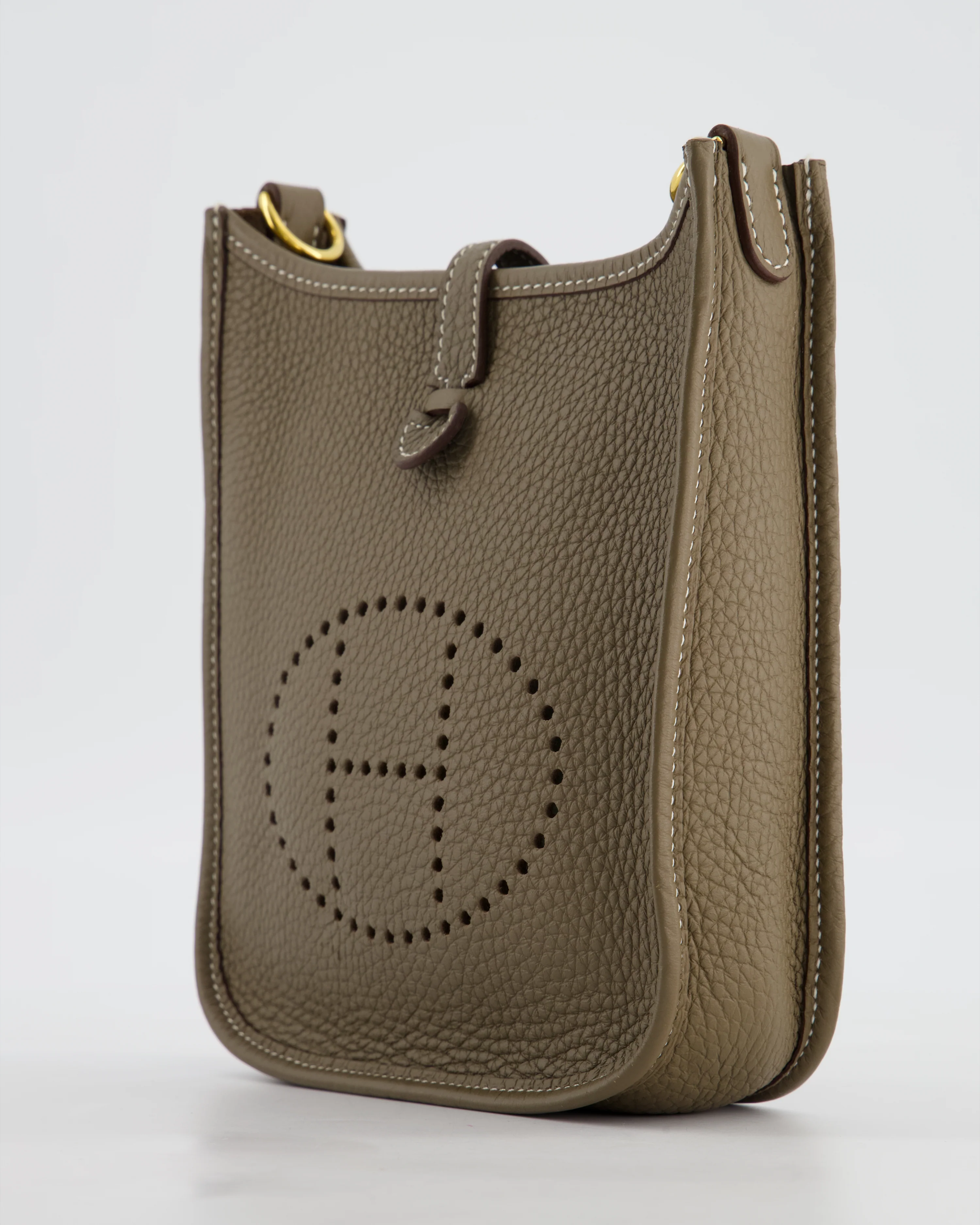 Hermès Mini Evelyne Bag in Etoupe Clemence Leather with Gold Hardware - Image 11