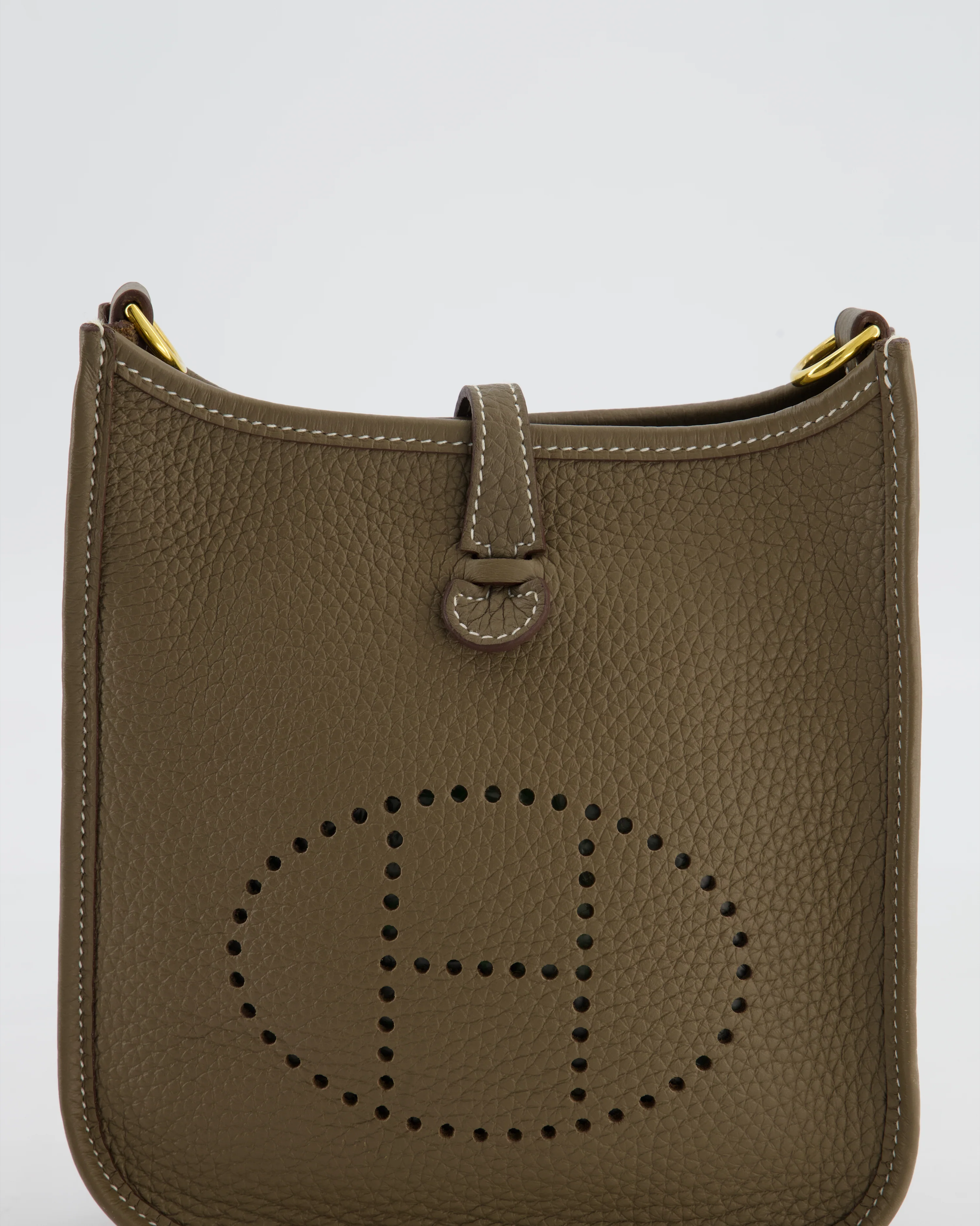 Hermès Mini Evelyne Bag in Etoupe Clemence Leather with Gold Hardware - Image 16