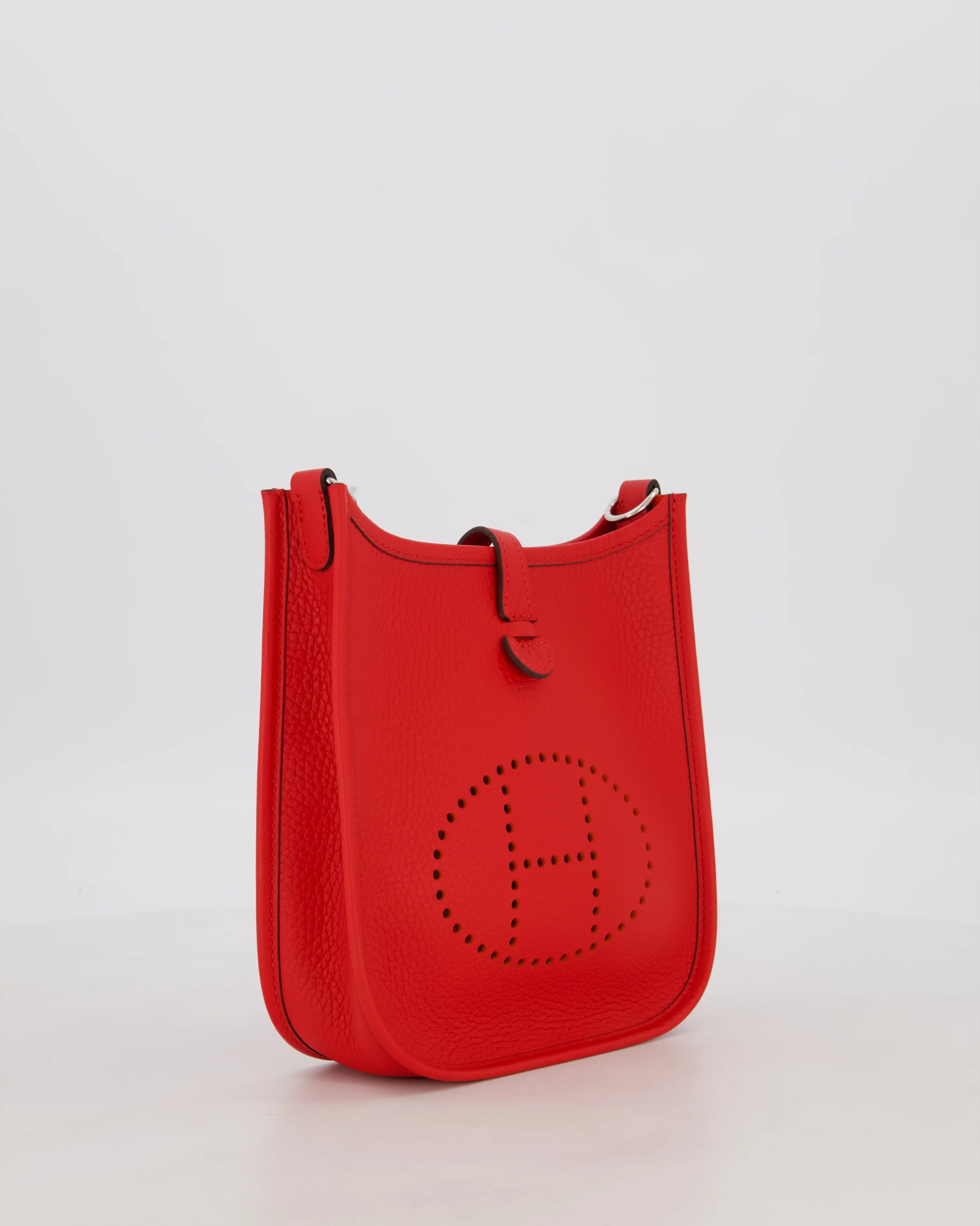 Hermès Mini Evelyne Bag in Rouge Radieux Clemence Leather with Palladium Hardware - Image 3