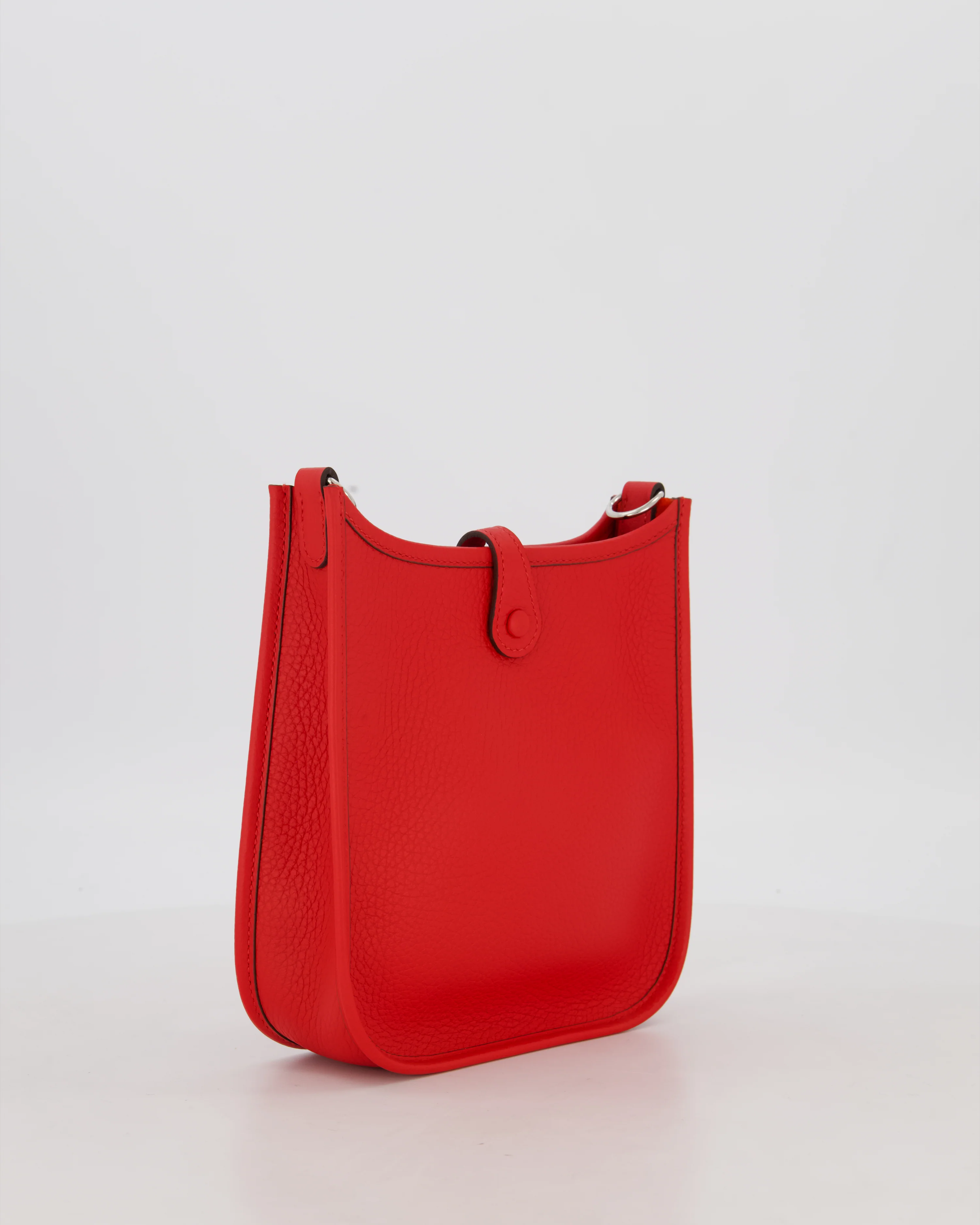 Hermès Mini Evelyne Bag in Rouge Radieux Clemence Leather with Palladium Hardware - Image 7