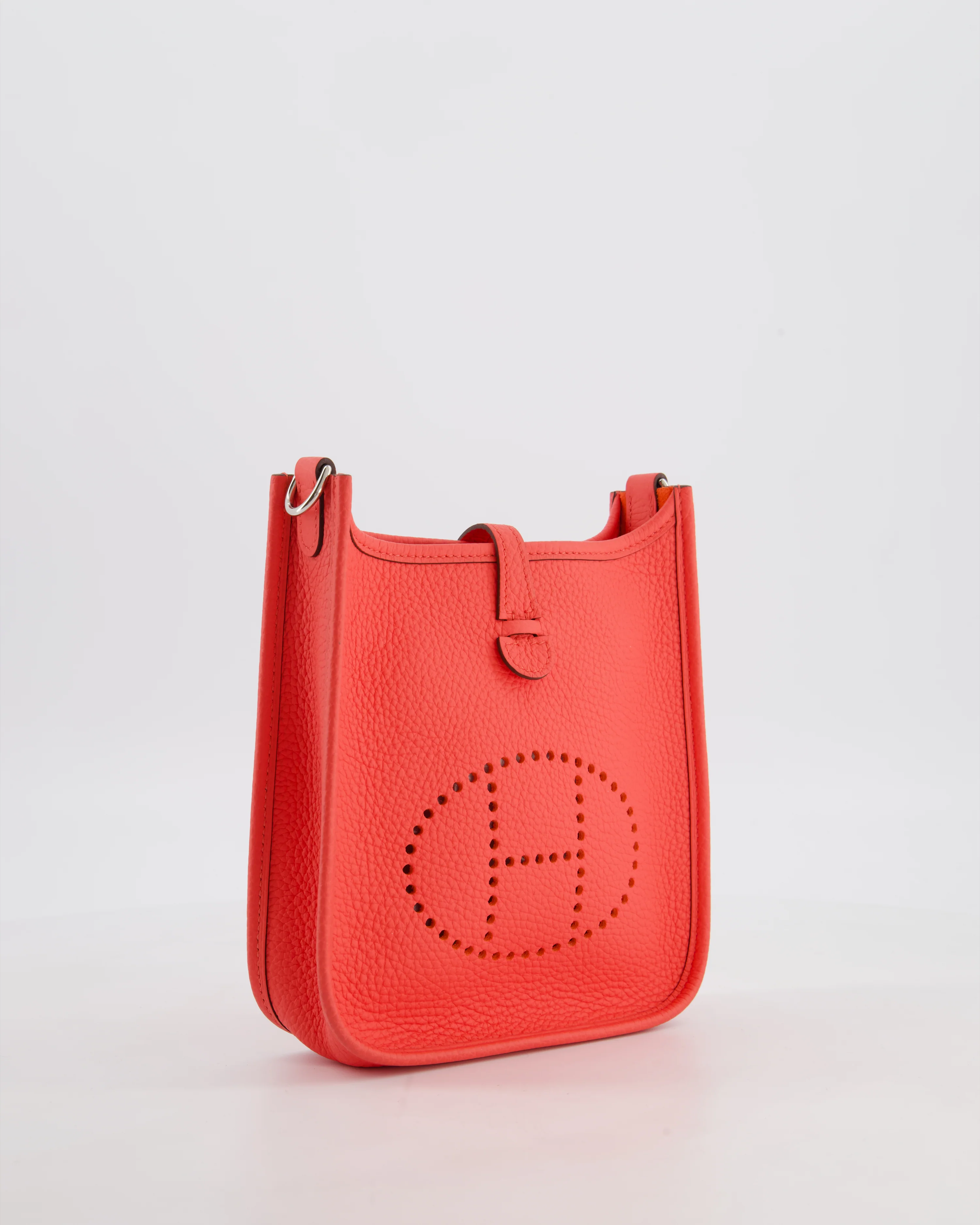 Hermès Mini Evelyne Bag in Rose Texas Clemence Leather with Palladium Hardware - Image 5