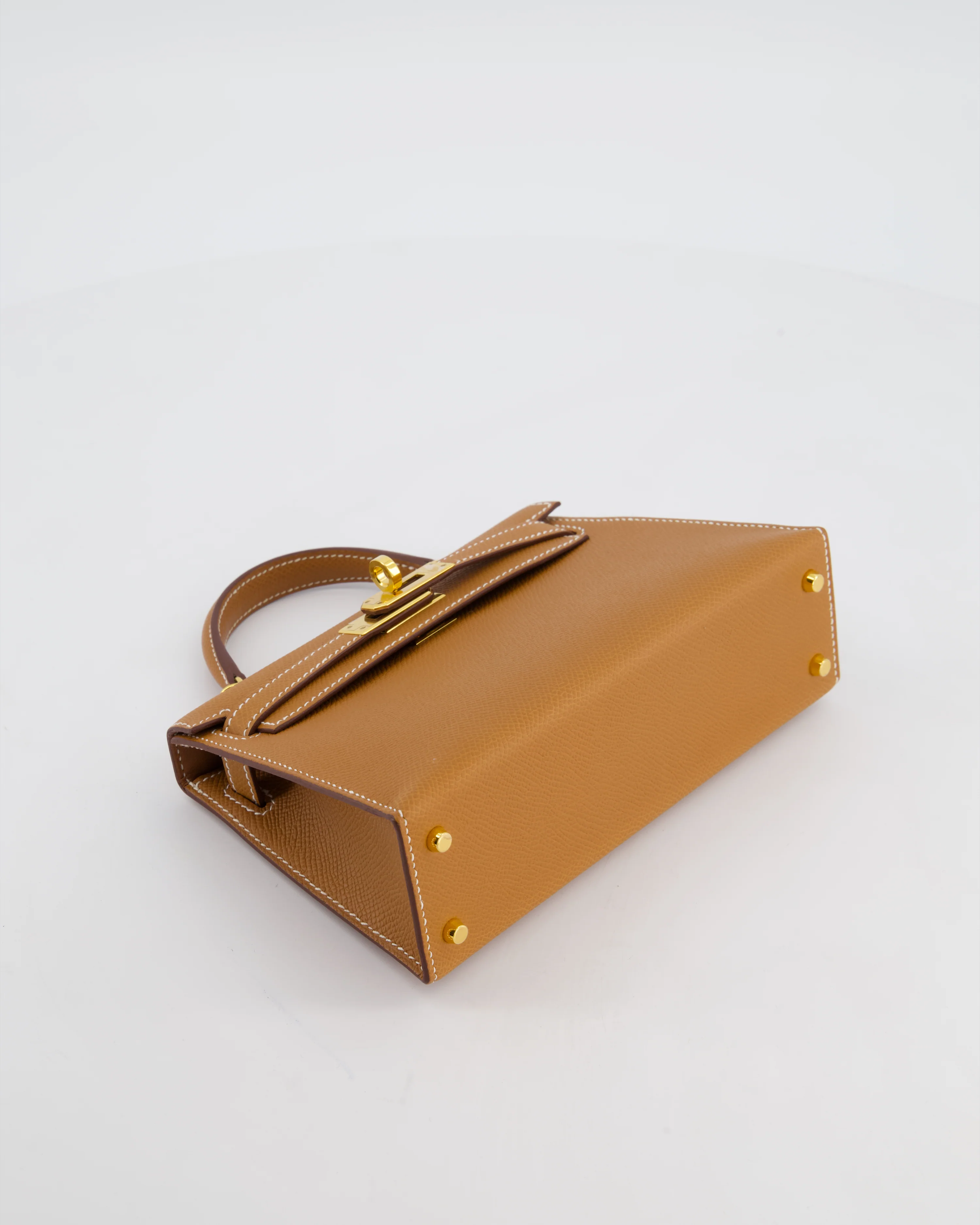 Hermès Mini Kelly II 20 Bag in Gold Epsom Leather with Gold Hardware - Image 18