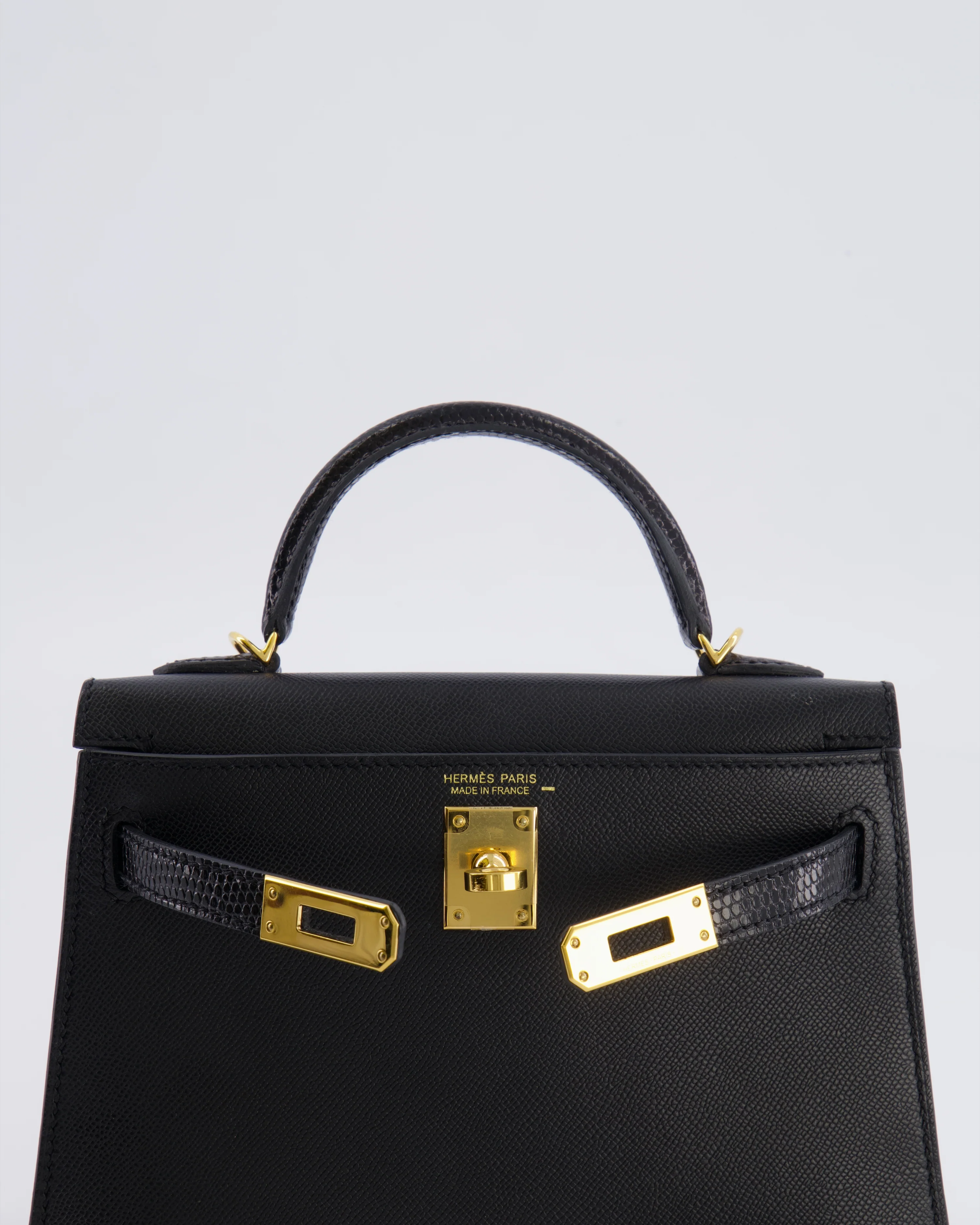 Hermès Mini Kelly II 20cm Touch Bag in Noir Madame and Lizard Leather with Gold Hardware - Image 16