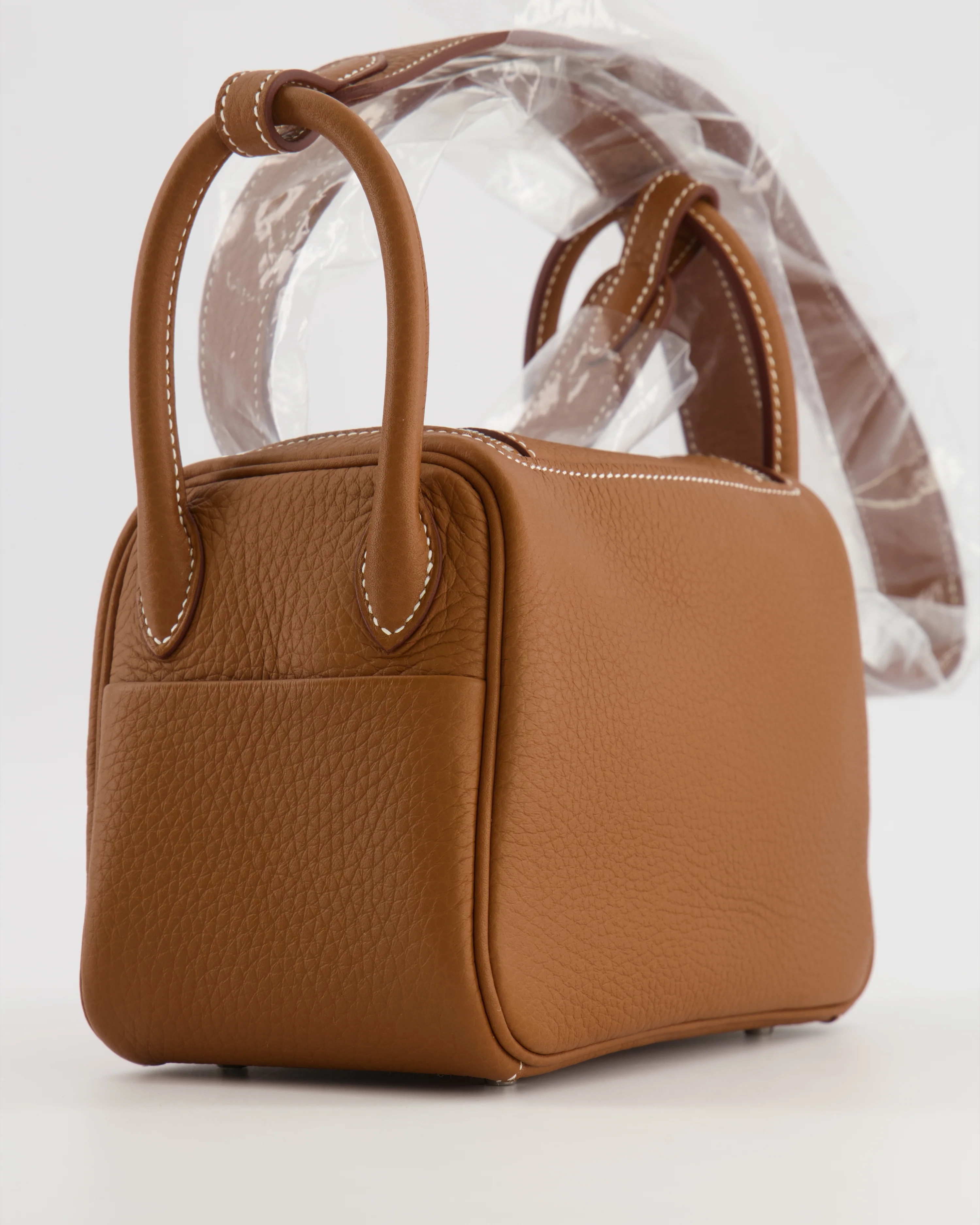 Hermès Mini Lindy Bag in Gold Taurillon Clemence Leather with Palladium Hardware - Image 13