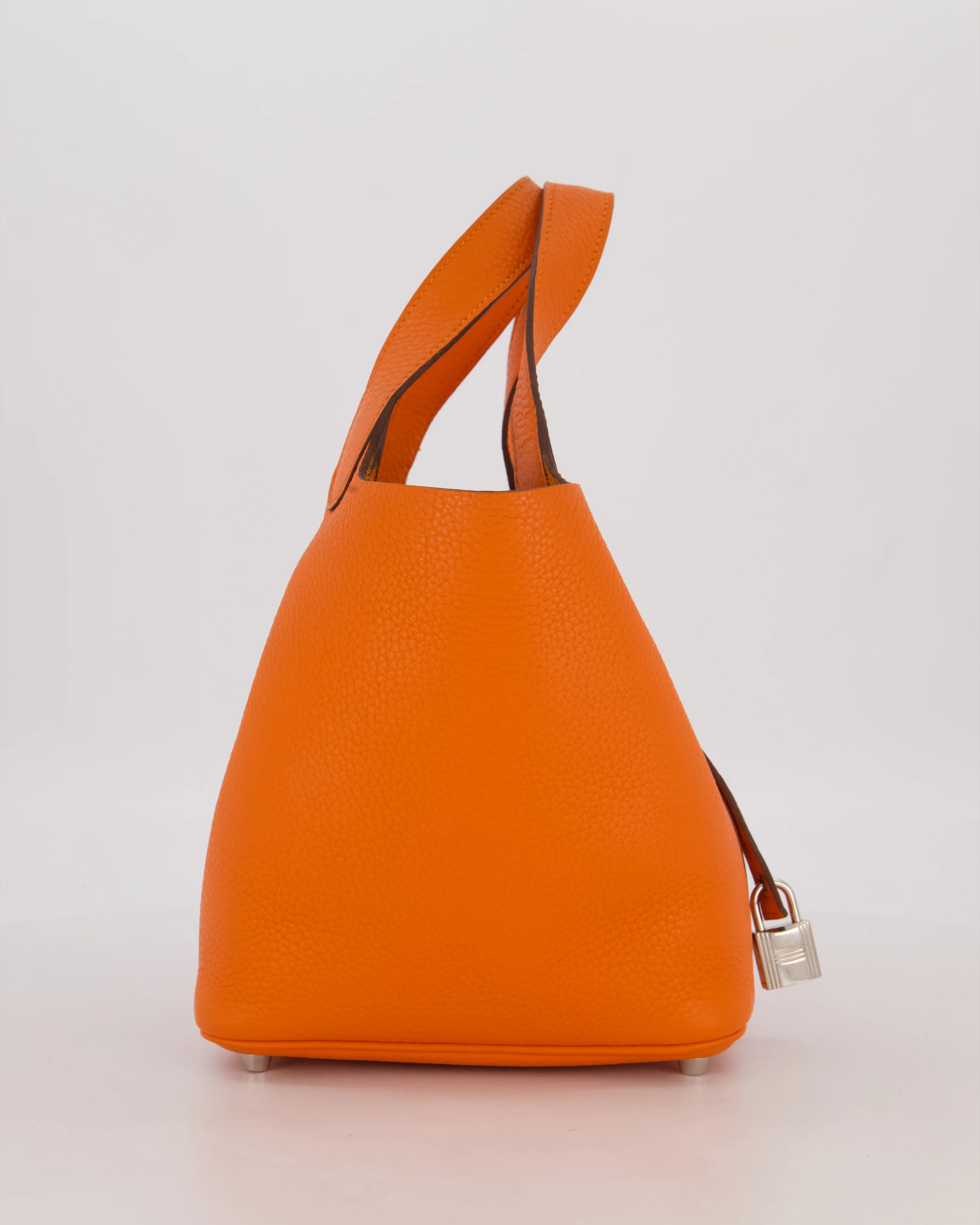 Hermès Picotin 18 Lock Bag in Feu Taurillon Clemence Leather with Palladium Hardware - Image 3