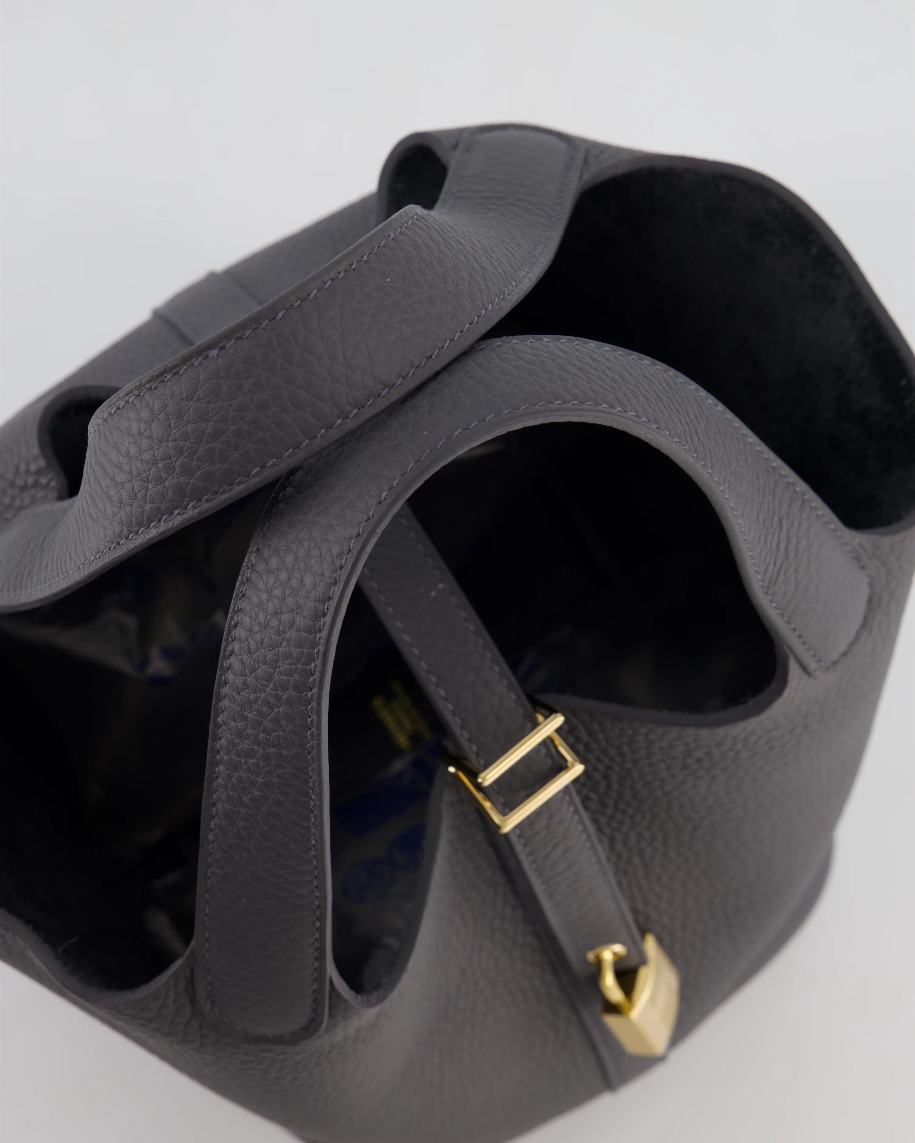 Hermès Picotin Lock 18 Bag in Ardoise Clemence Leather with Permabrass Hardware - Image 13