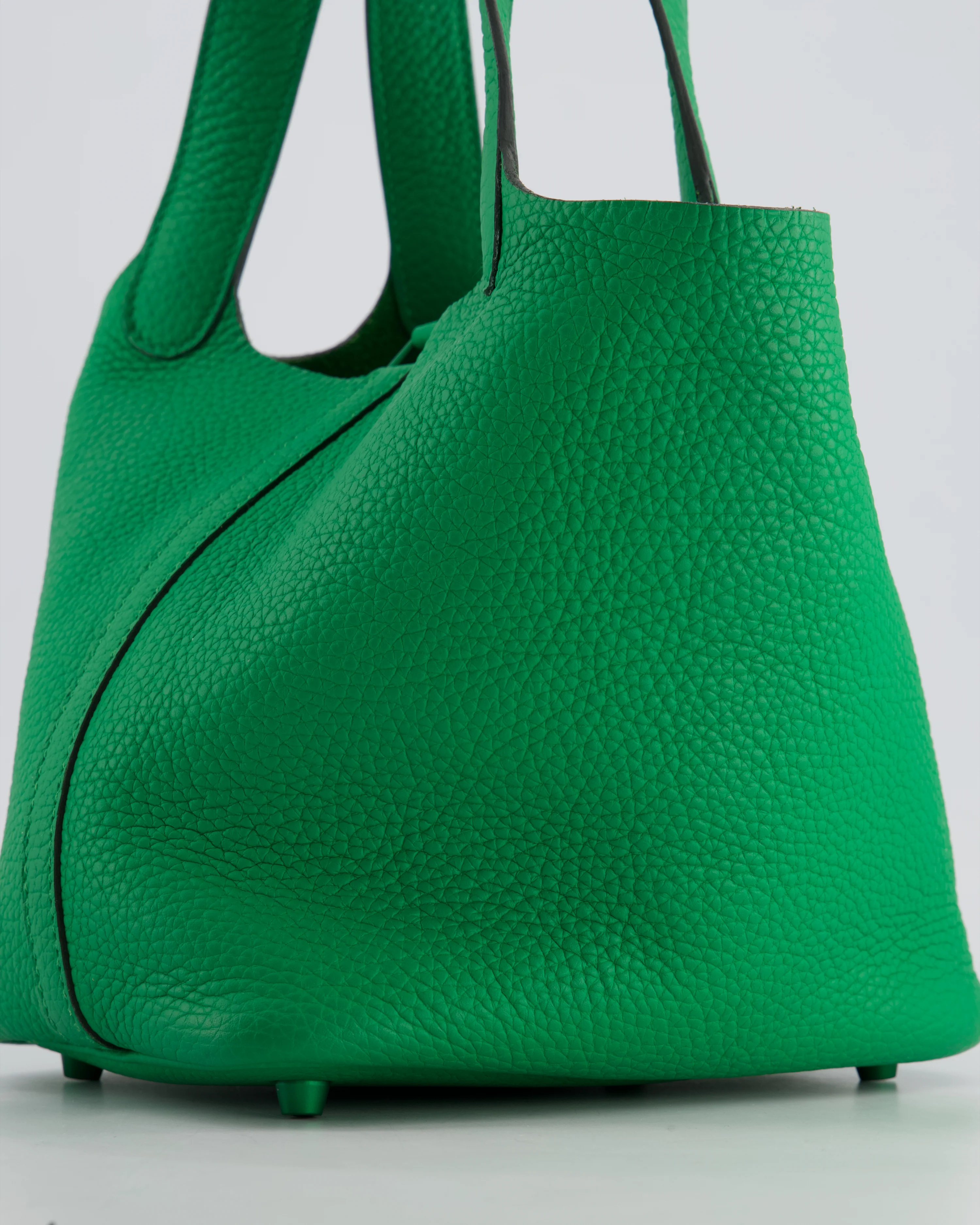 Hermès Picotin Lock 18cm in Bamboo Clemence Leather with Metallic Green Hardware - Image 14