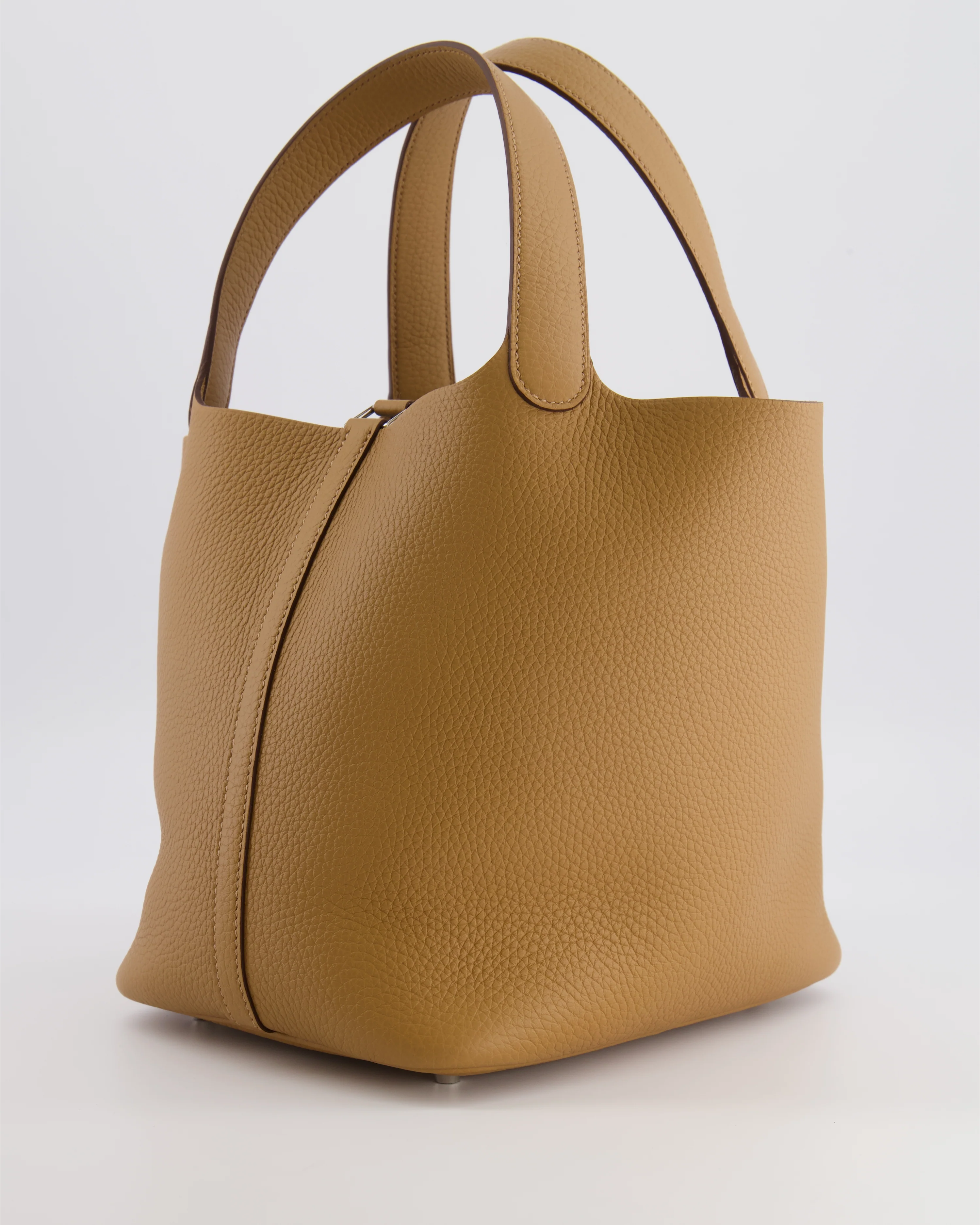 Hermès Picotin Lock 22 Bag in Biscuit Clemence Leather with Palladium Hardware - Image 6
