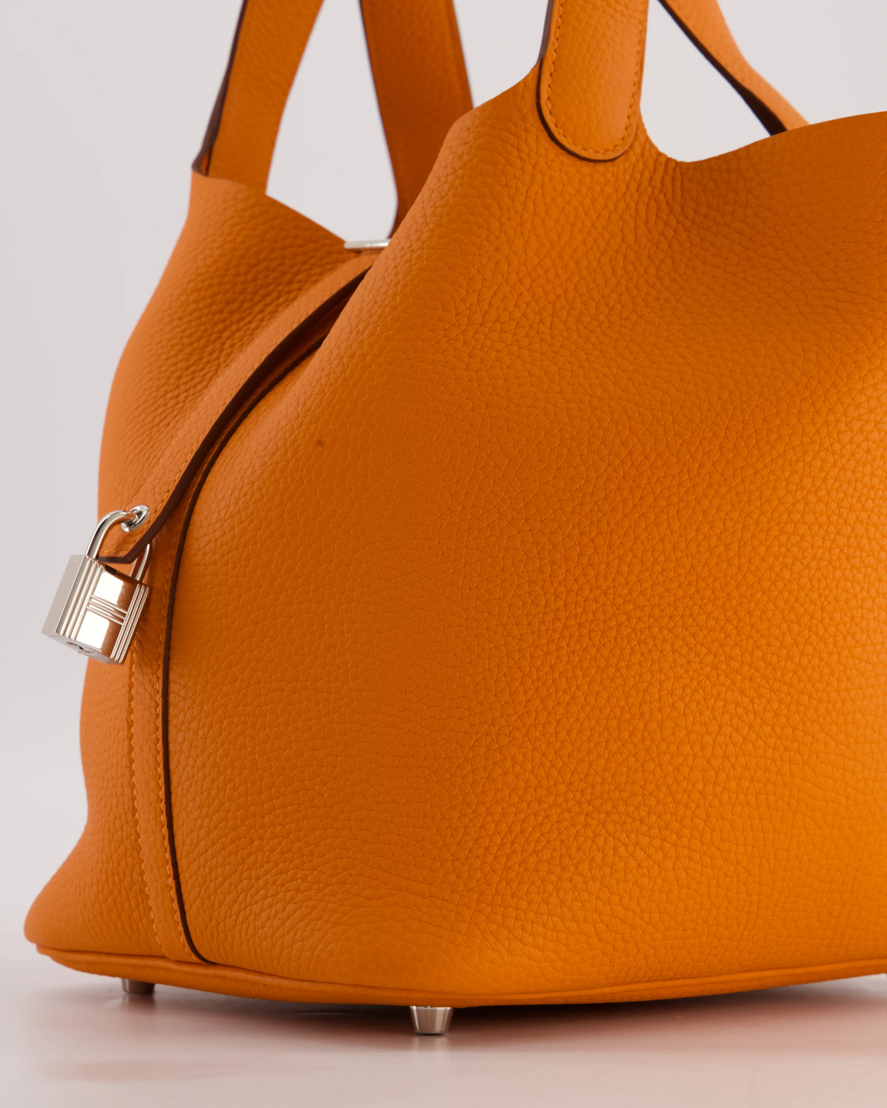 Hermès Picotin Lock 22 Bag in Orange Taurillon Clemence Leather with Palladium Hardware - Image 10