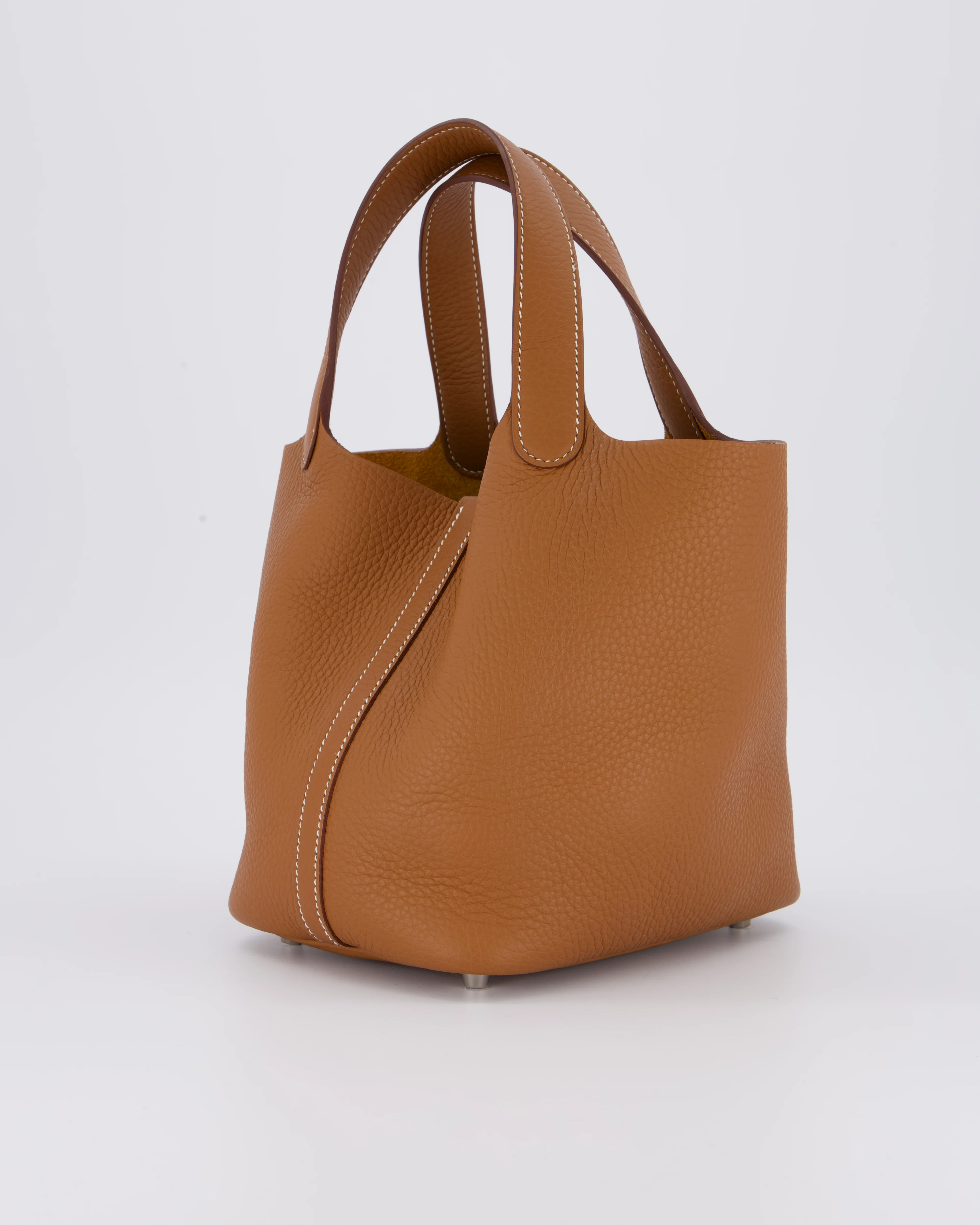 Hermès Picotin 18 Lock Bag in Gold Taurillon Clemence Leather with Palladium Hardware - Image 4