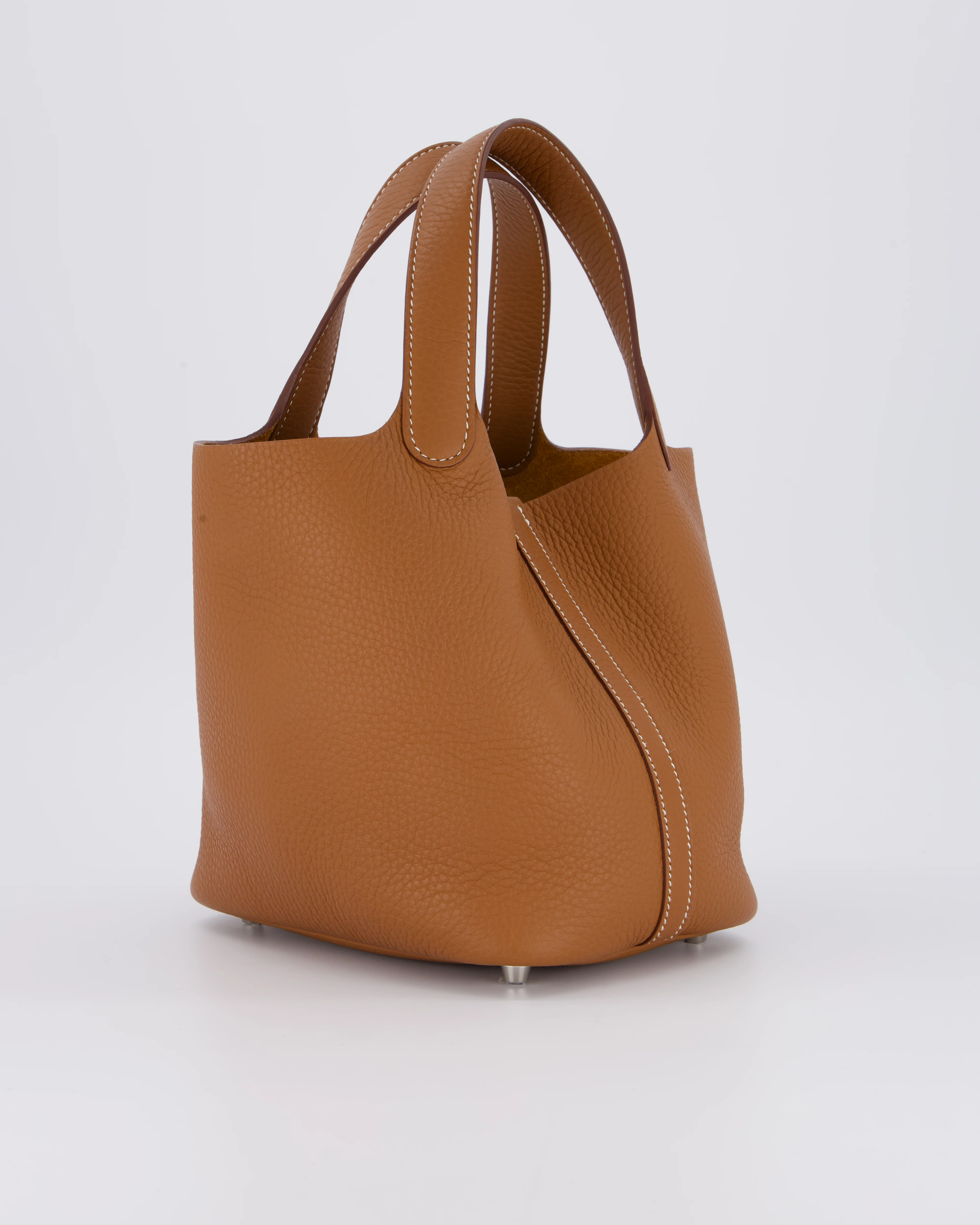 Hermès Picotin 18 Lock Bag in Gold Taurillon Clemence Leather with Palladium Hardware - Image 6