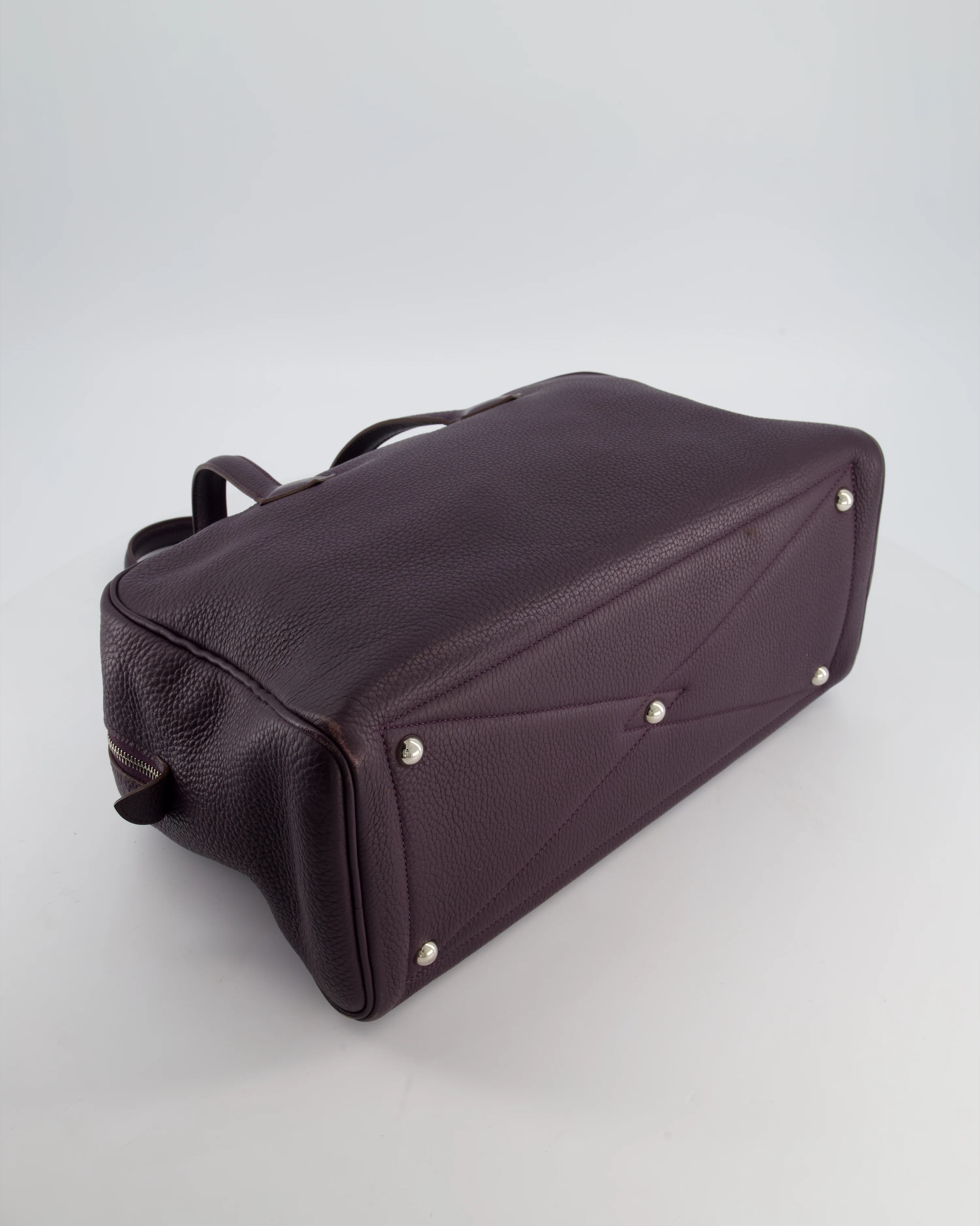 Hermès Victoria II 35cm Bag in Raisin Clemence Leather with Palladium Hardware - Image 15
