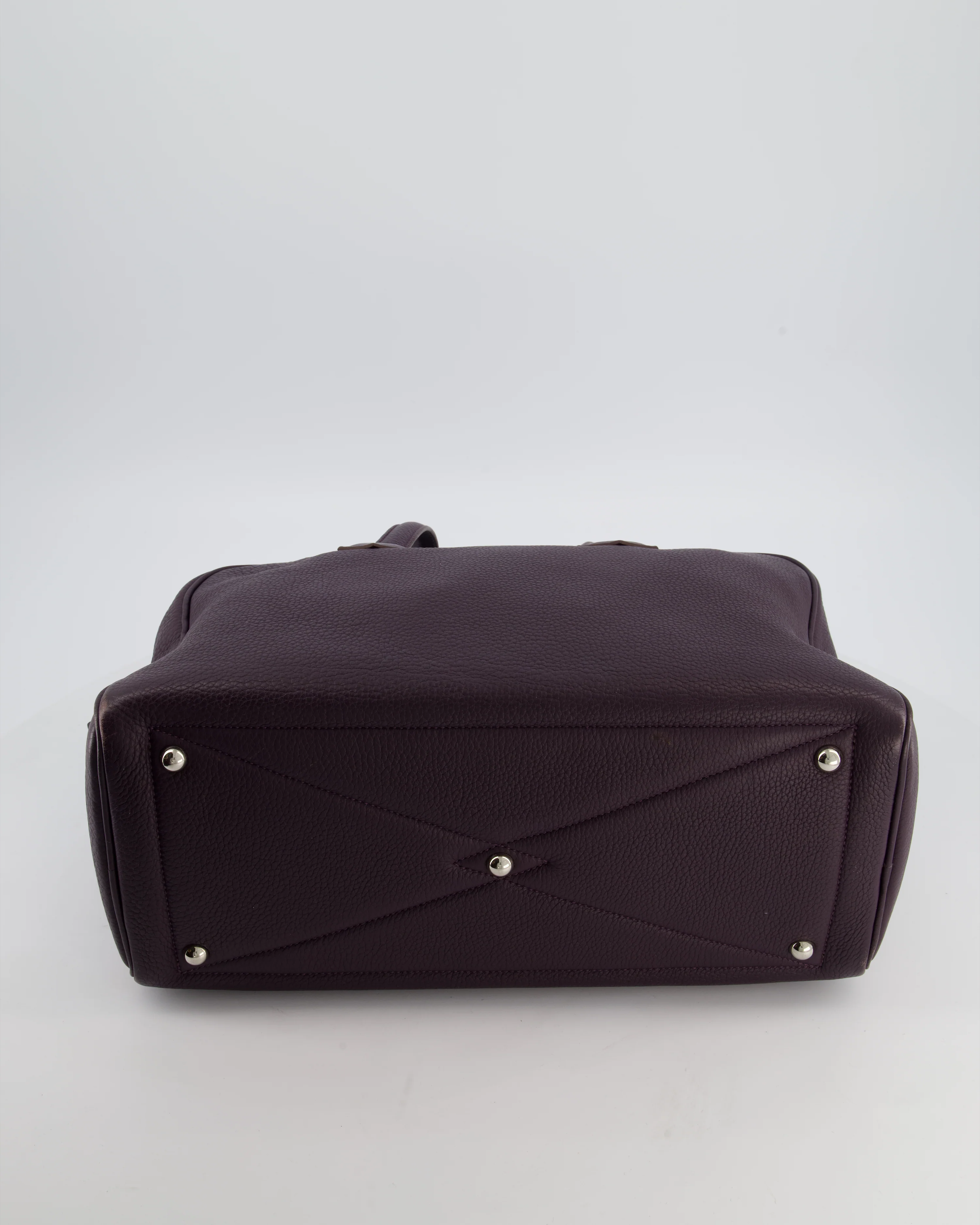 Hermès Victoria II 35cm Bag in Raisin Clemence Leather with Palladium Hardware - Image 16