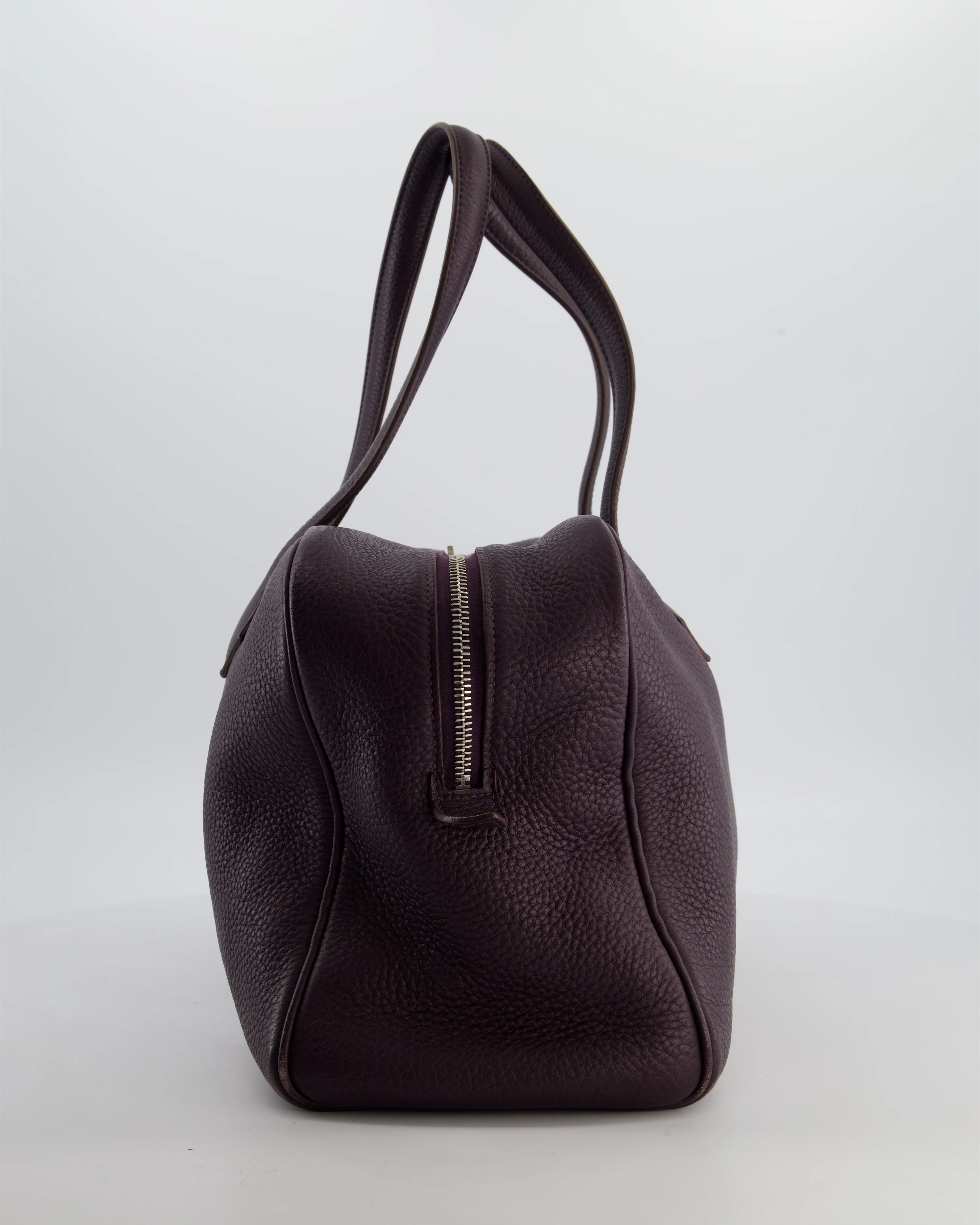 Hermès Victoria II 35cm Bag in Raisin Clemence Leather with Palladium Hardware - Image 3