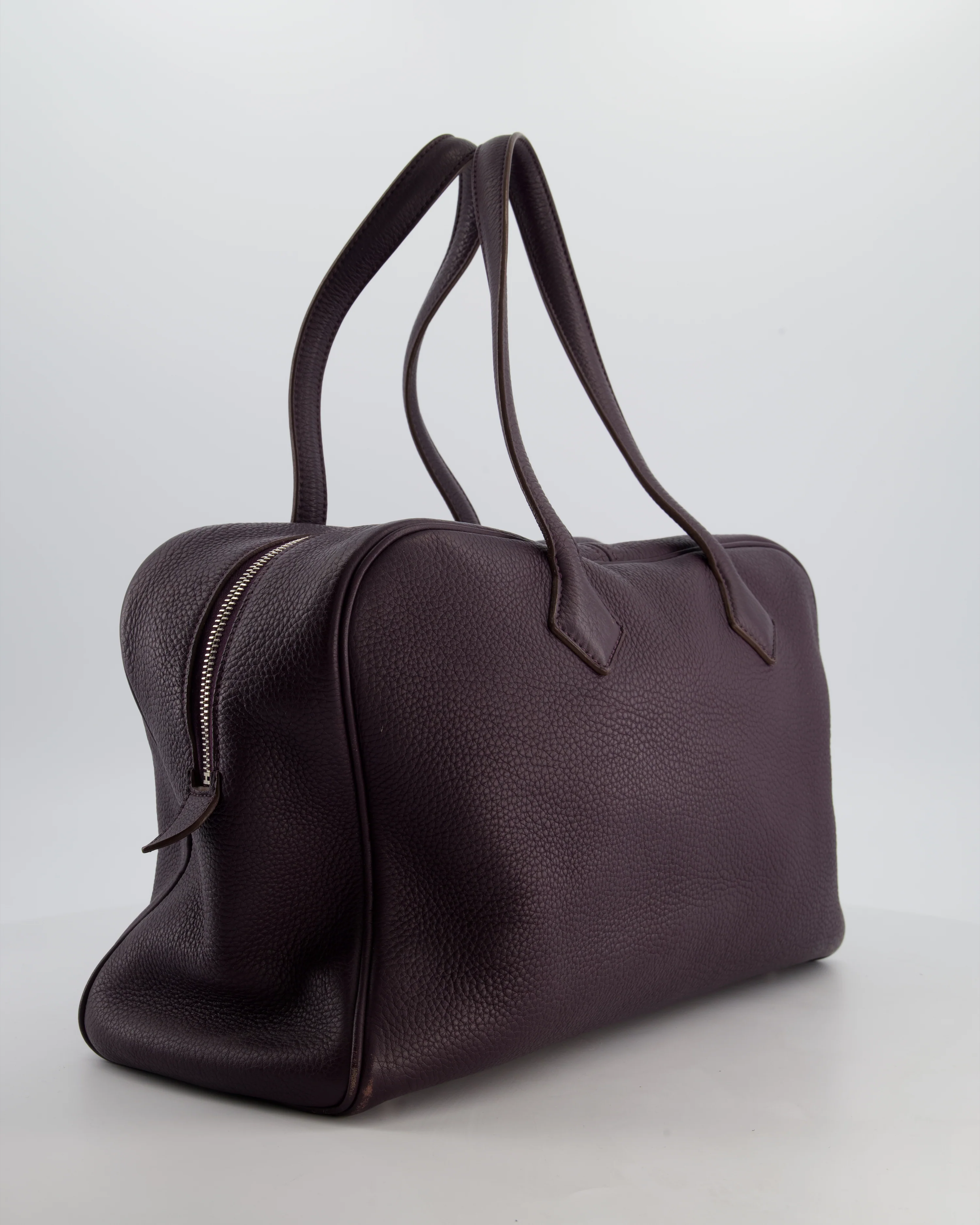 Hermès Victoria II 35cm Bag in Raisin Clemence Leather with Palladium Hardware - Image 6