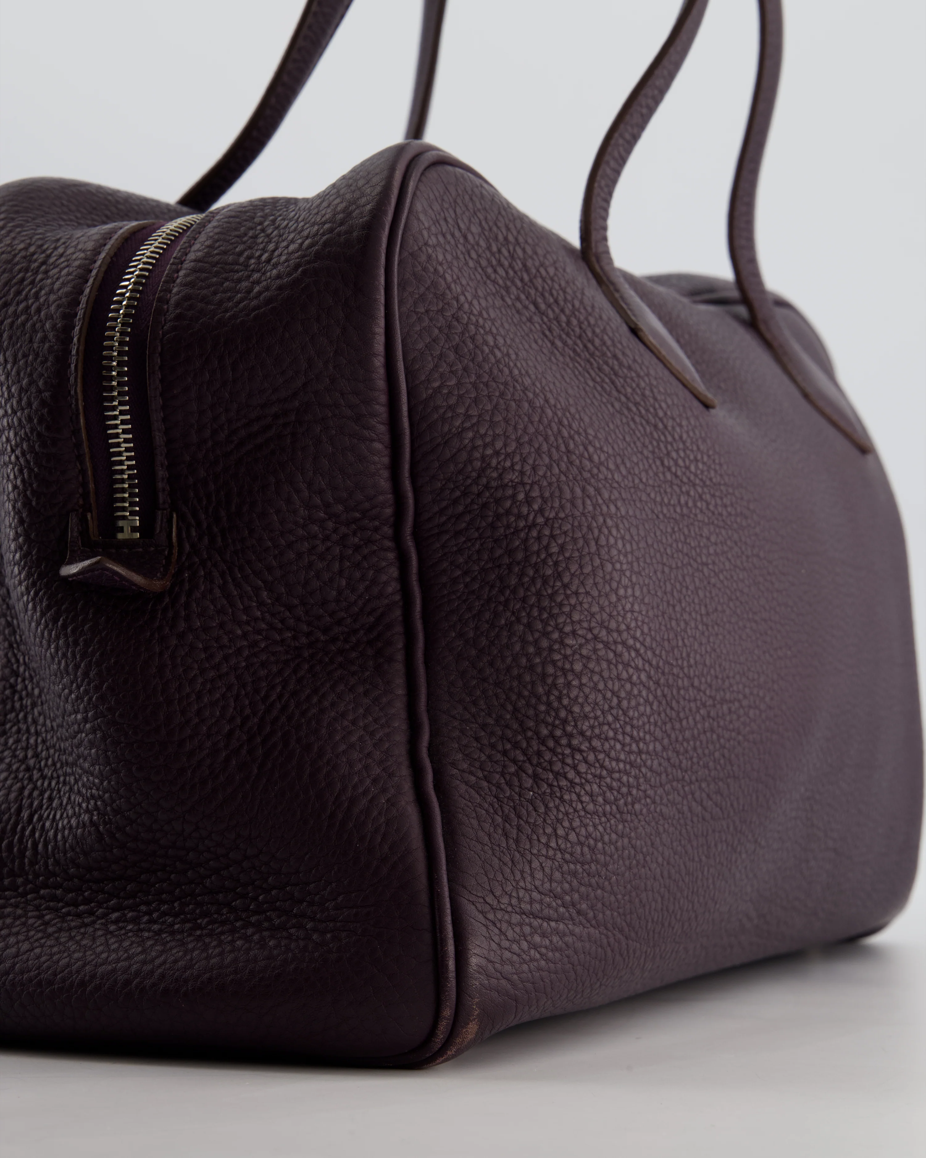 Hermès Victoria II 35cm Bag in Raisin Clemence Leather with Palladium Hardware - Image 8