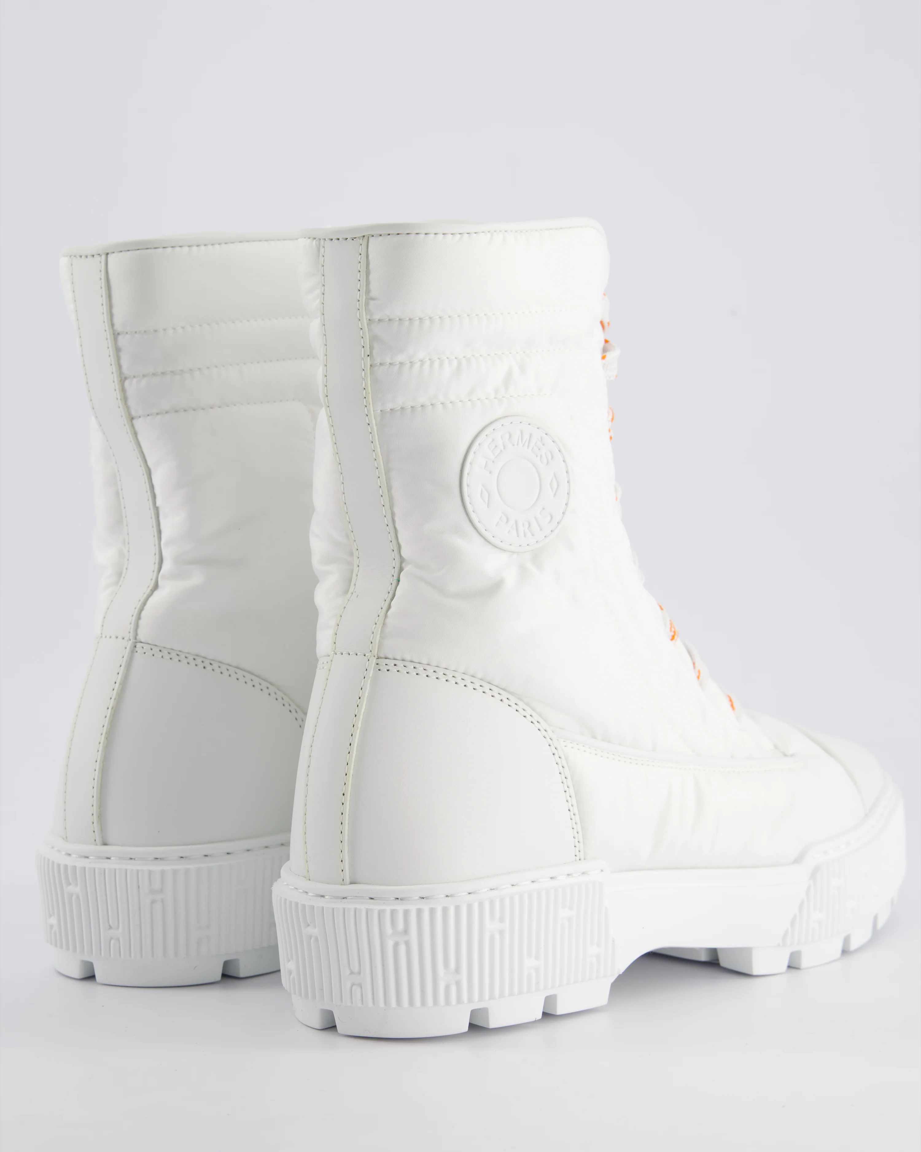 Hermès White Leather and Nylon Fresh Ankle Boots with Orange Laces Size EU 39.5 RRP £990 - Image 4