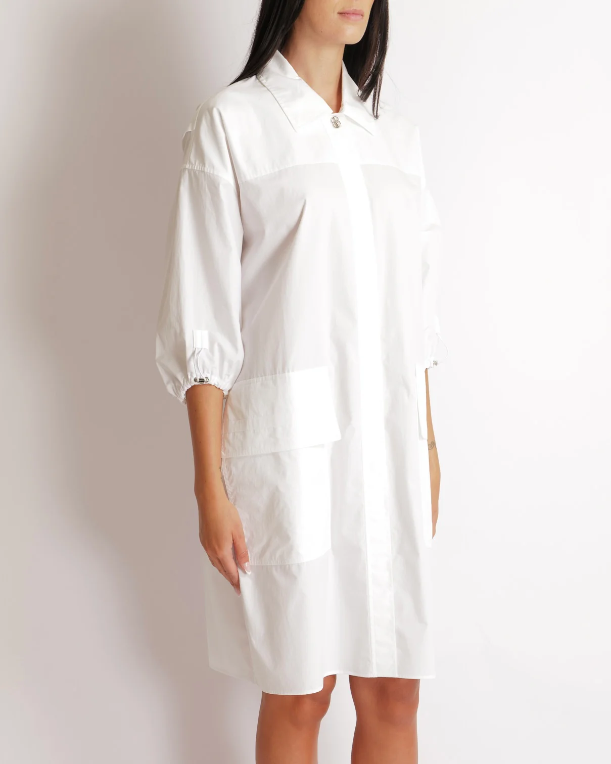 Hermès White Shirt Dress with Pocket Details and Silver Button Size FR 38 (UK 10) RRP £2,590 - Image 2