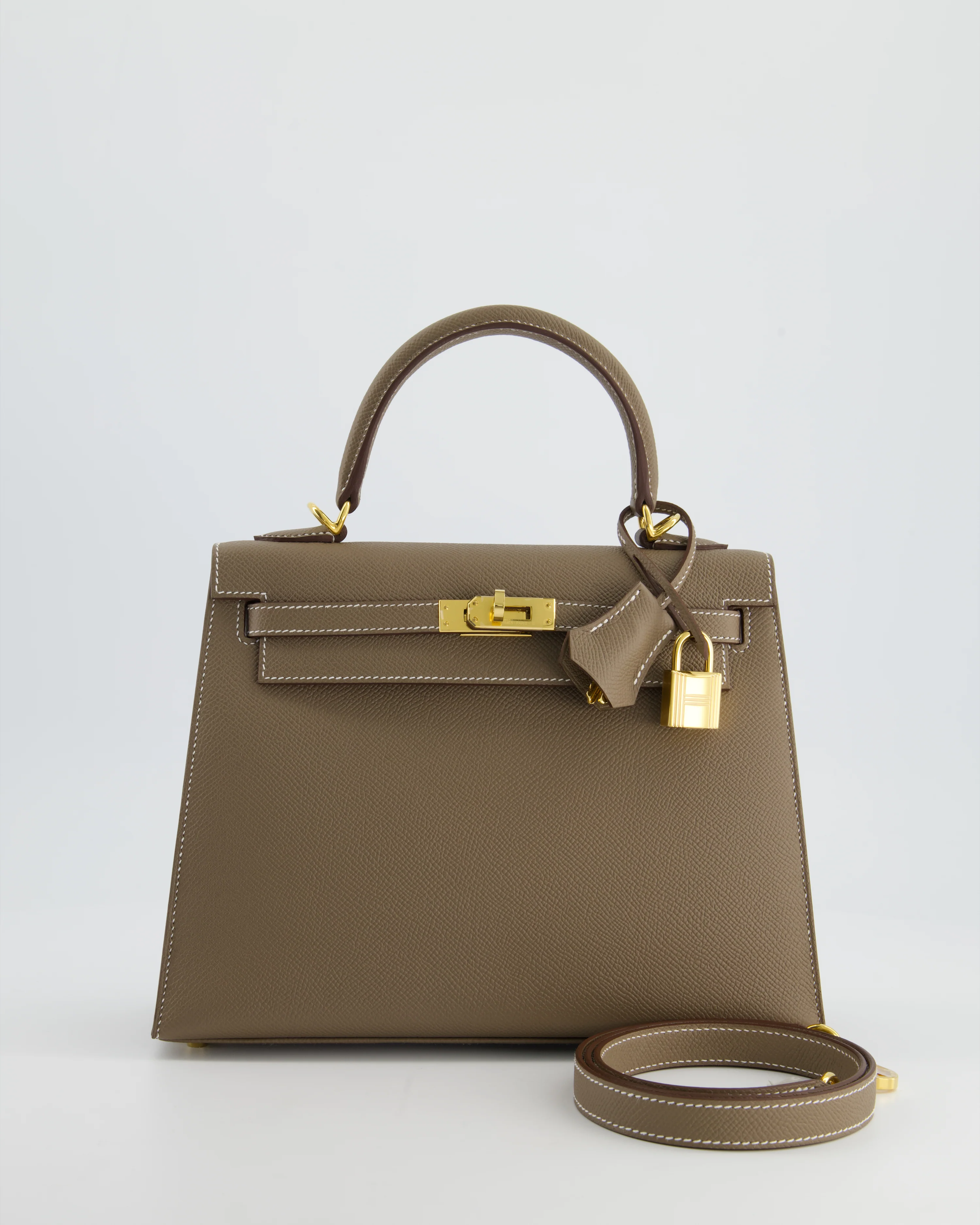*HOLY GRAIL* Hermès Kelly 25 Sellier Bag in Etoupe Epsom Leather and Gold Hardware - Image 18