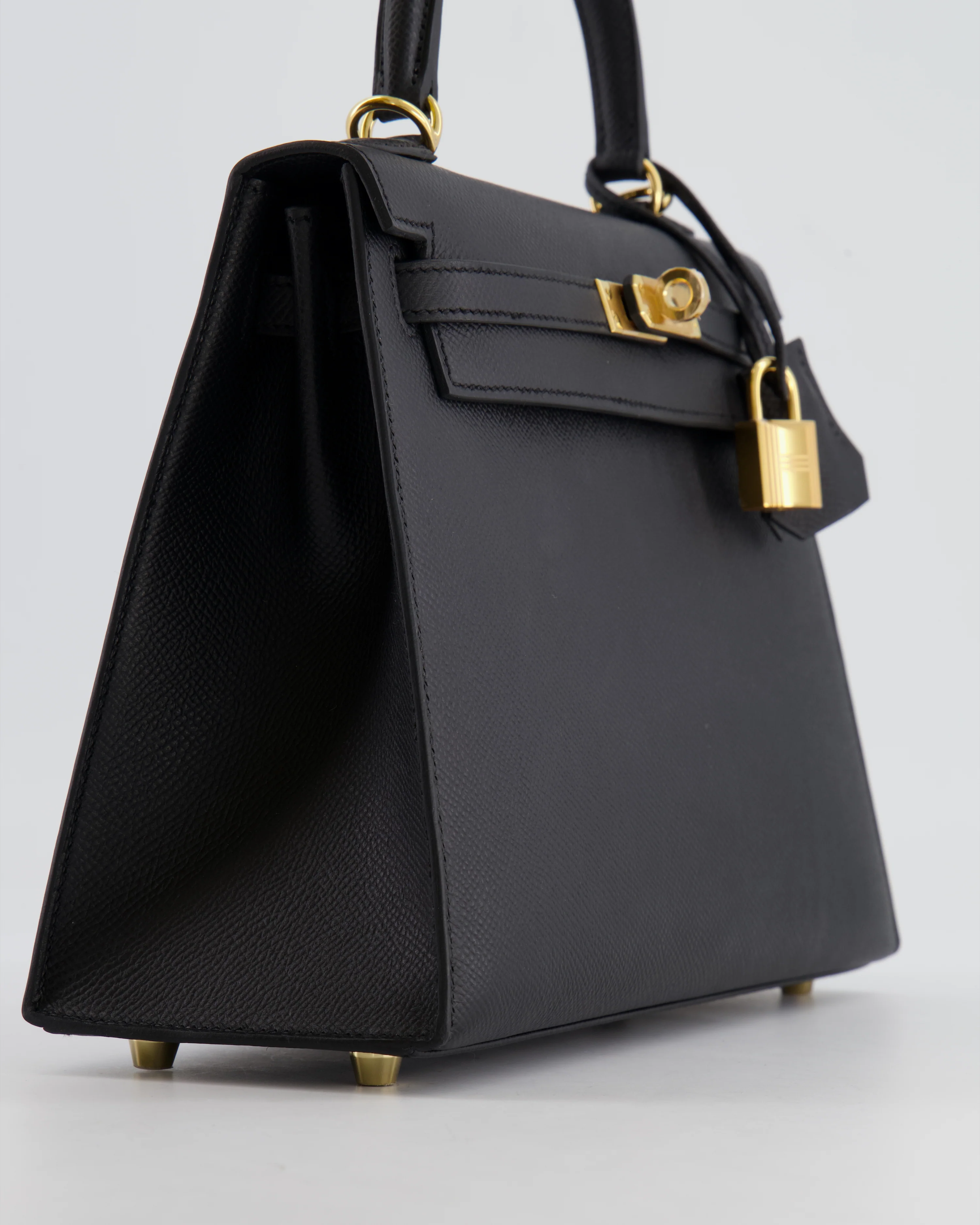 *HOLY GRAIL* Hermès Kelly 25 Sellier Bag in Noir Epsom Leather with Gold Hardware - Image 11