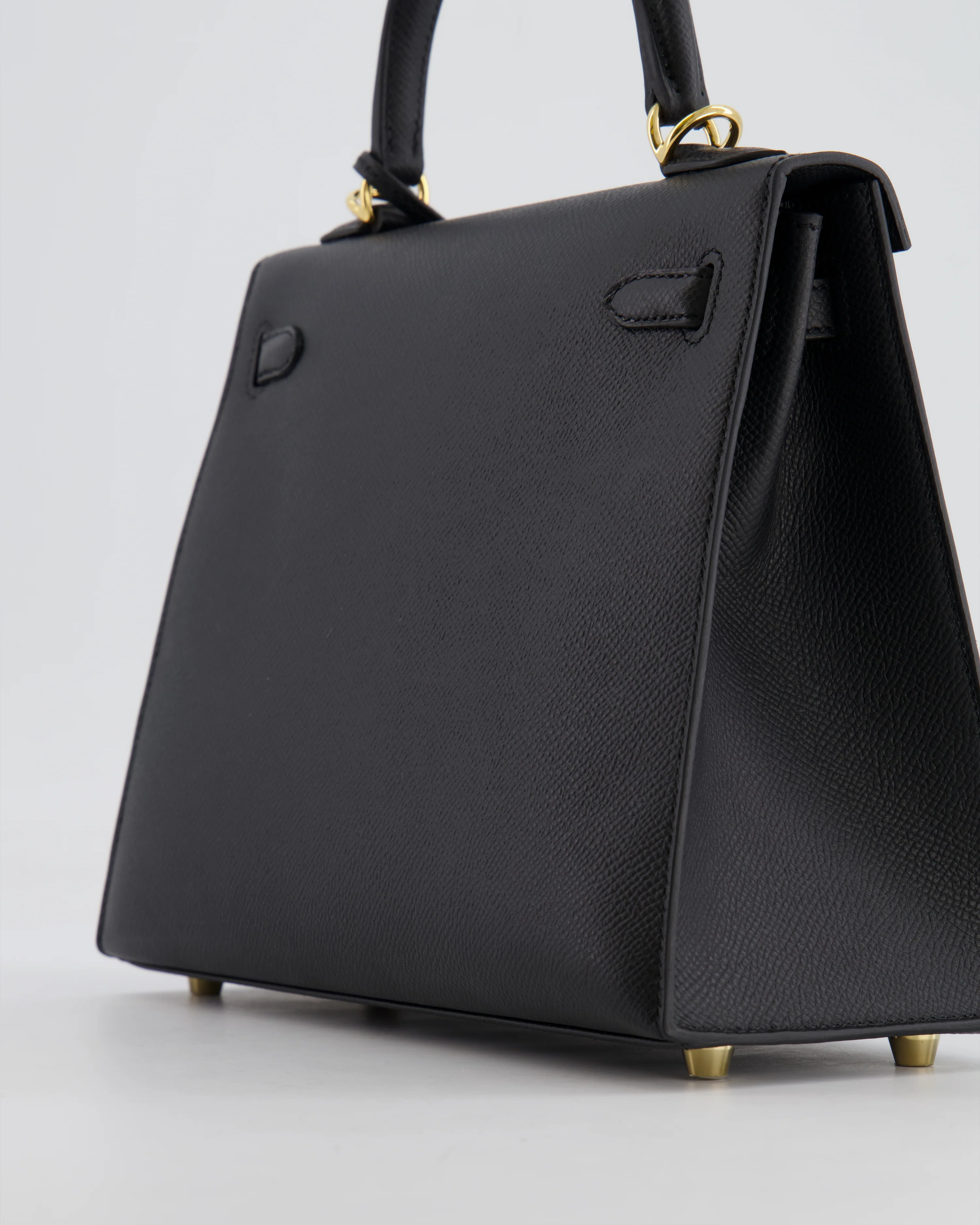 *HOLY GRAIL* Hermès Kelly 25 Sellier Bag in Noir Epsom Leather with Gold Hardware - Image 13