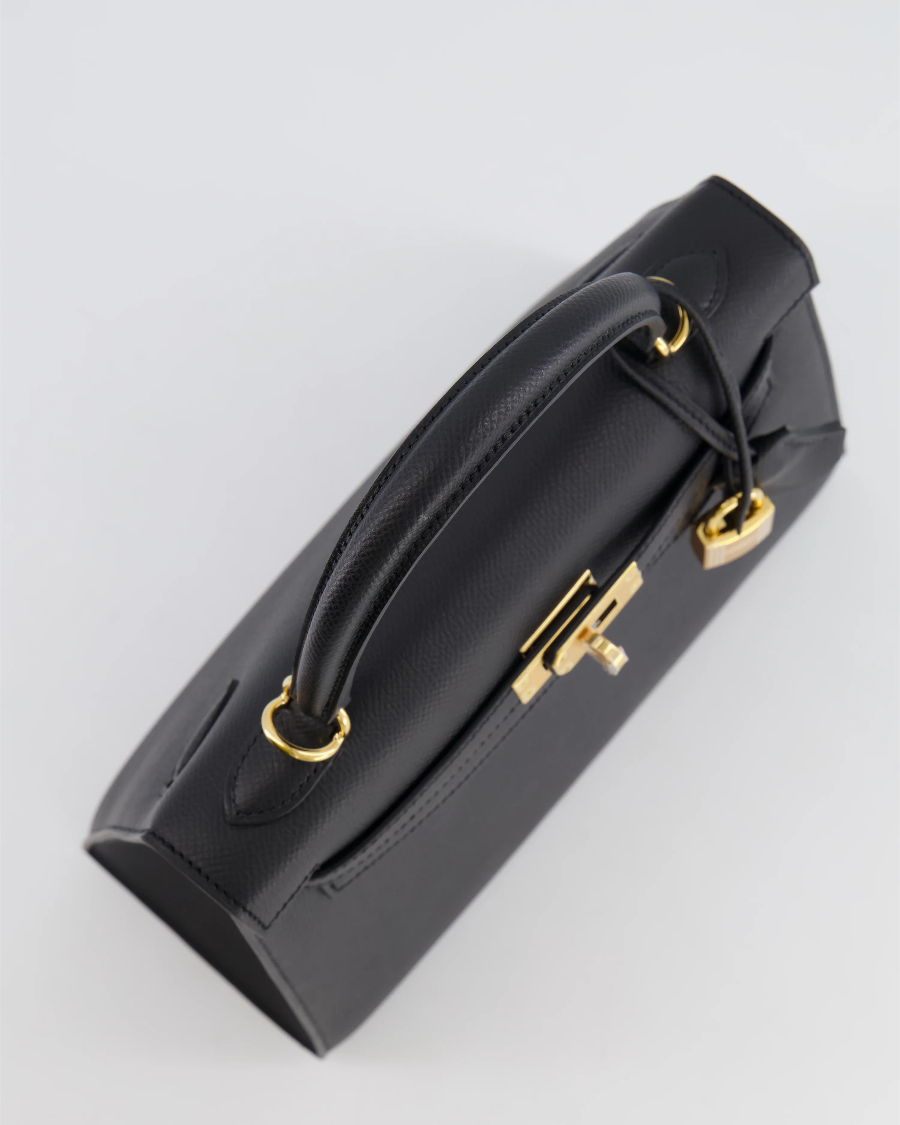 *HOLY GRAIL* Hermès Kelly 25 Sellier Bag in Noir Epsom Leather with Gold Hardware - Image 18