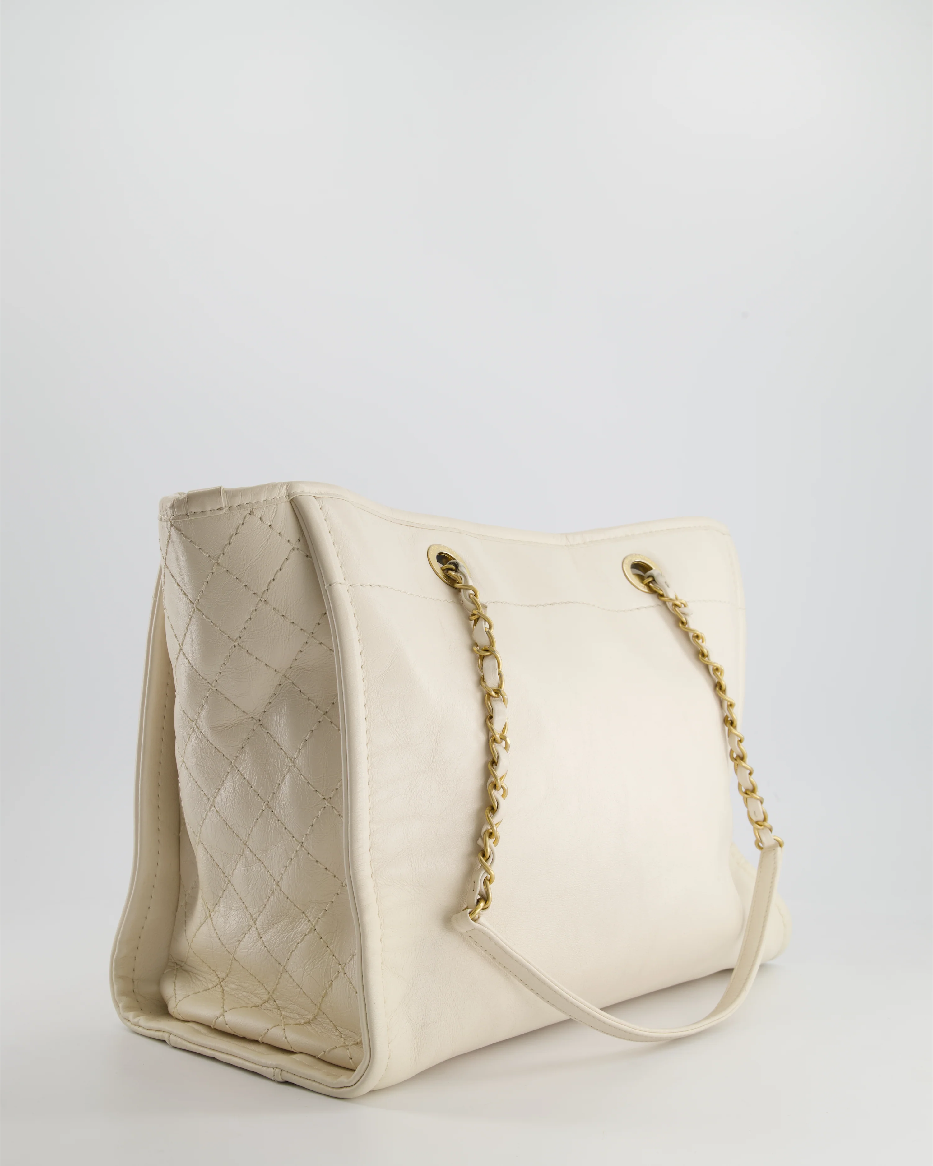 *HOT* Chanel White Small Deauville Tote Bag in Aged Calfskin Leather with Antique Gold Hardware and Pearl, Crystal Logo Detail - Image 9