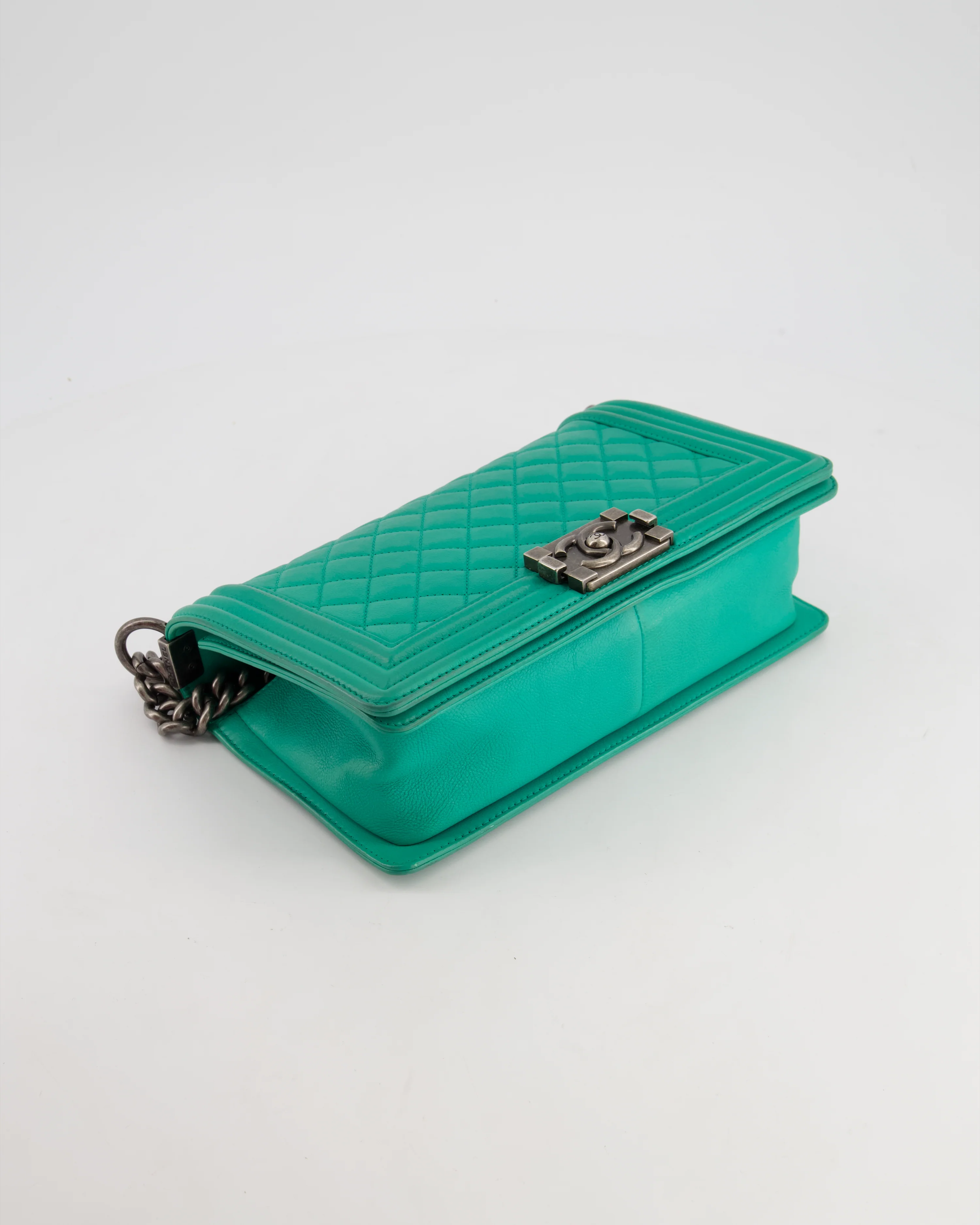 *HOT* Chanel Mint Green Medium Boy Bag in Calfskin Leather with Ruthenium Hardware - Image 13