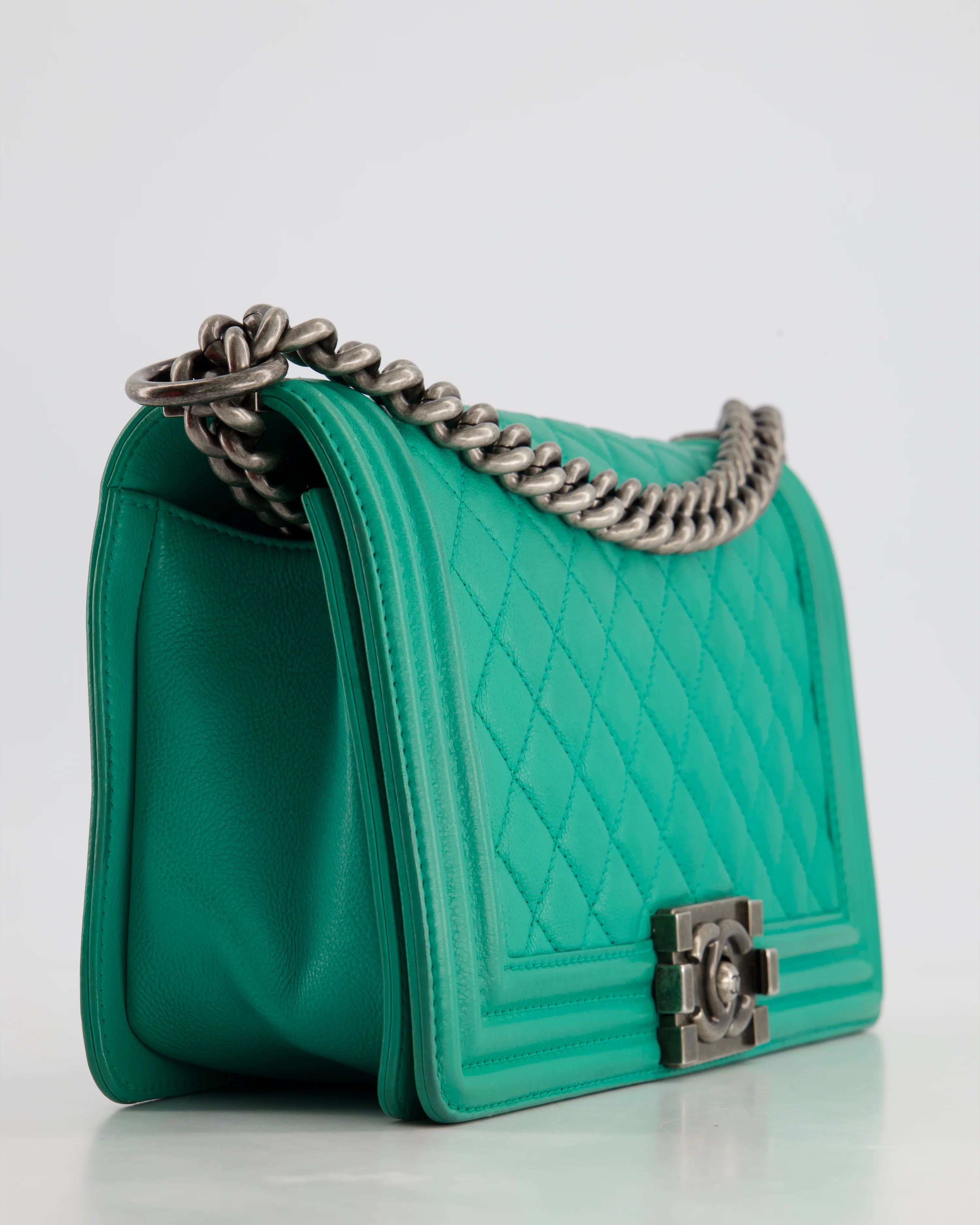 *HOT* Chanel Mint Green Medium Boy Bag in Calfskin Leather with Ruthenium Hardware - Image 15