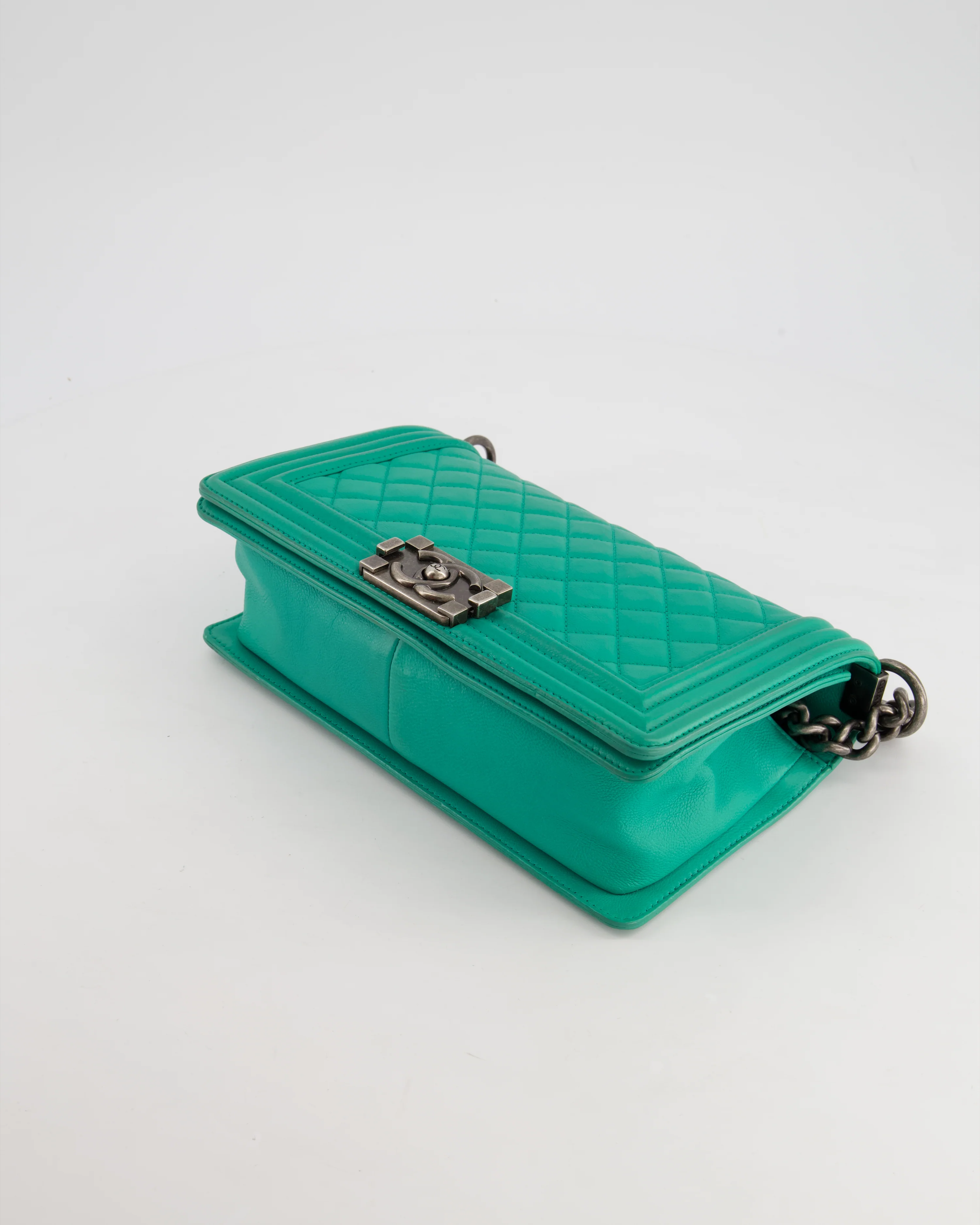 *HOT* Chanel Mint Green Medium Boy Bag in Calfskin Leather with Ruthenium Hardware - Image 17