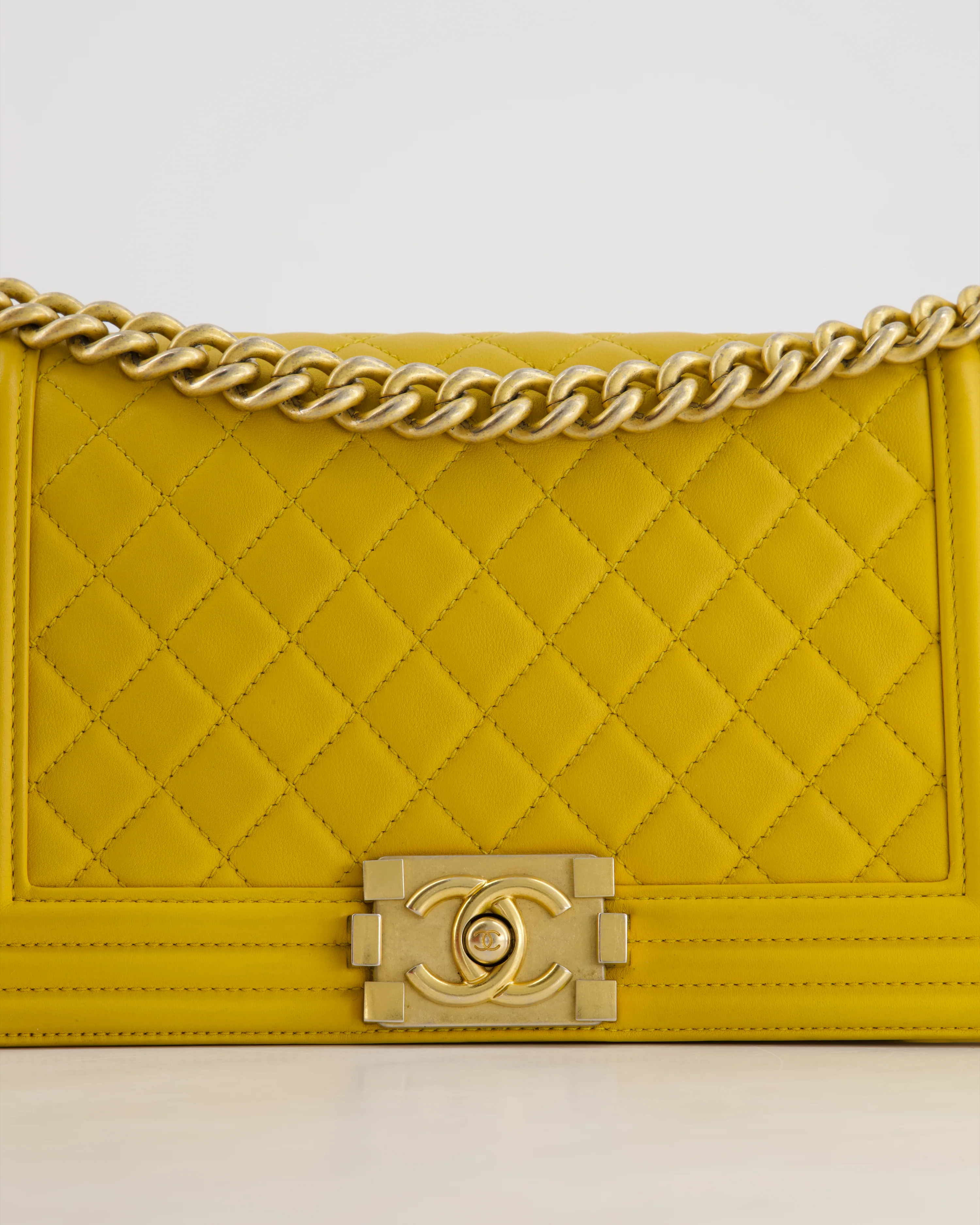 Chanel Mustard Yellow Medium Boy Bag in Calfskin Leather with Antique Gold Hardware - Image 17