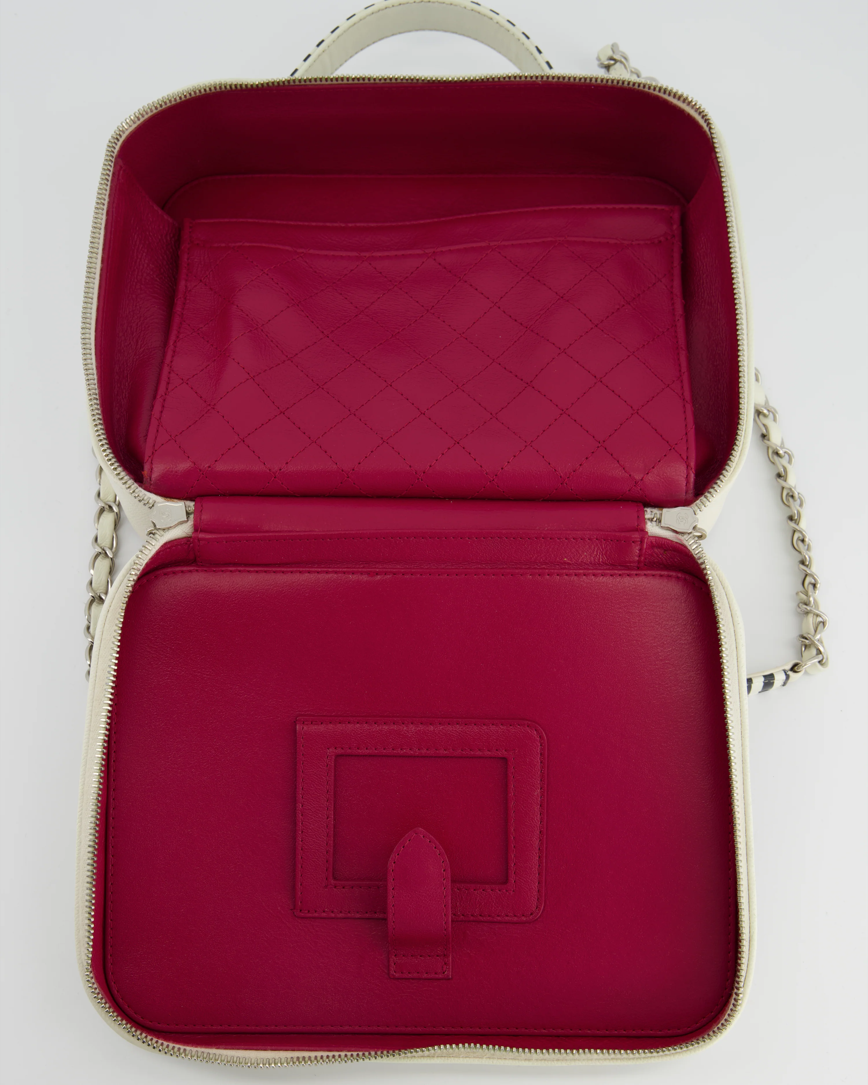 *HOT* Chanel White Caviar Vanity Case with Zebra Motif CC Logo and Silver Hardware - Image 15