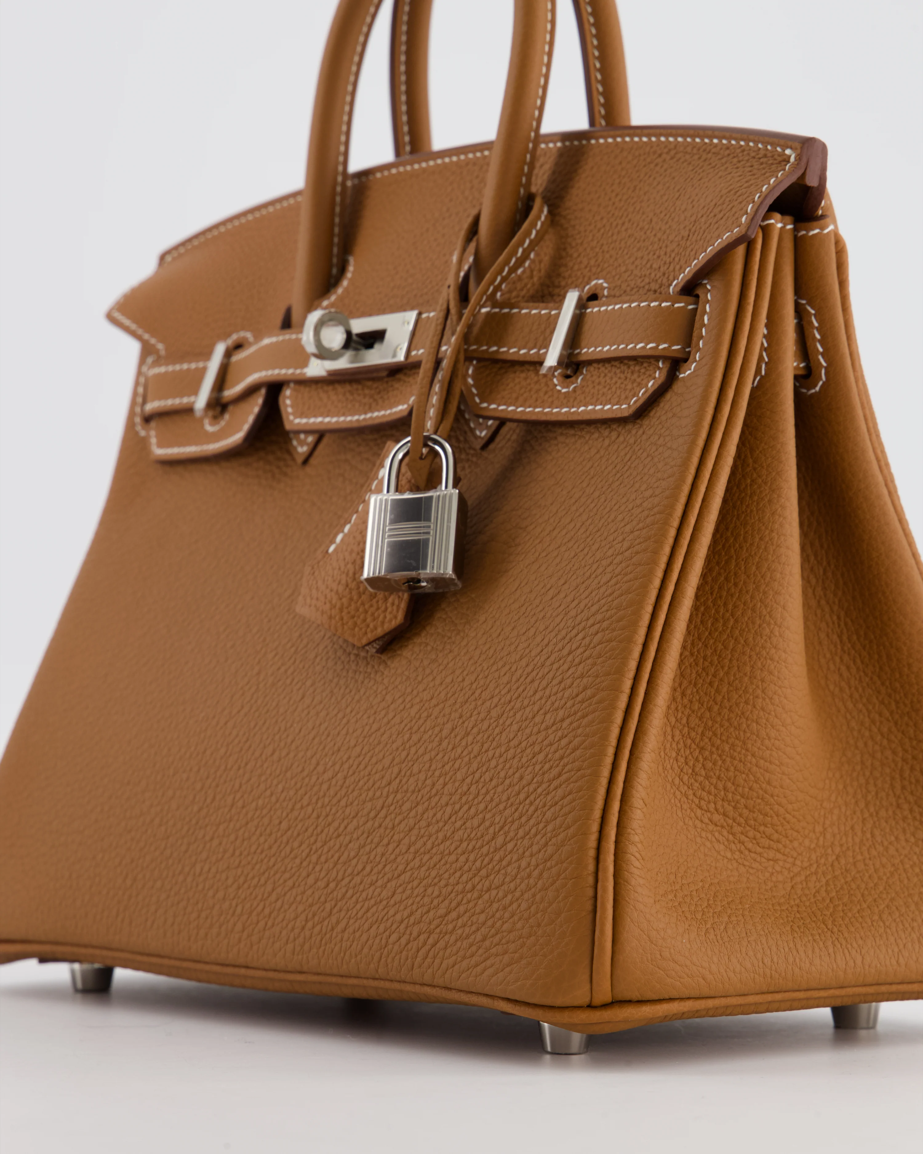*HOT* Hermès Birkin 25 Retourne Bag in Gold Togo Leather with Palladium Hardware - Image 11