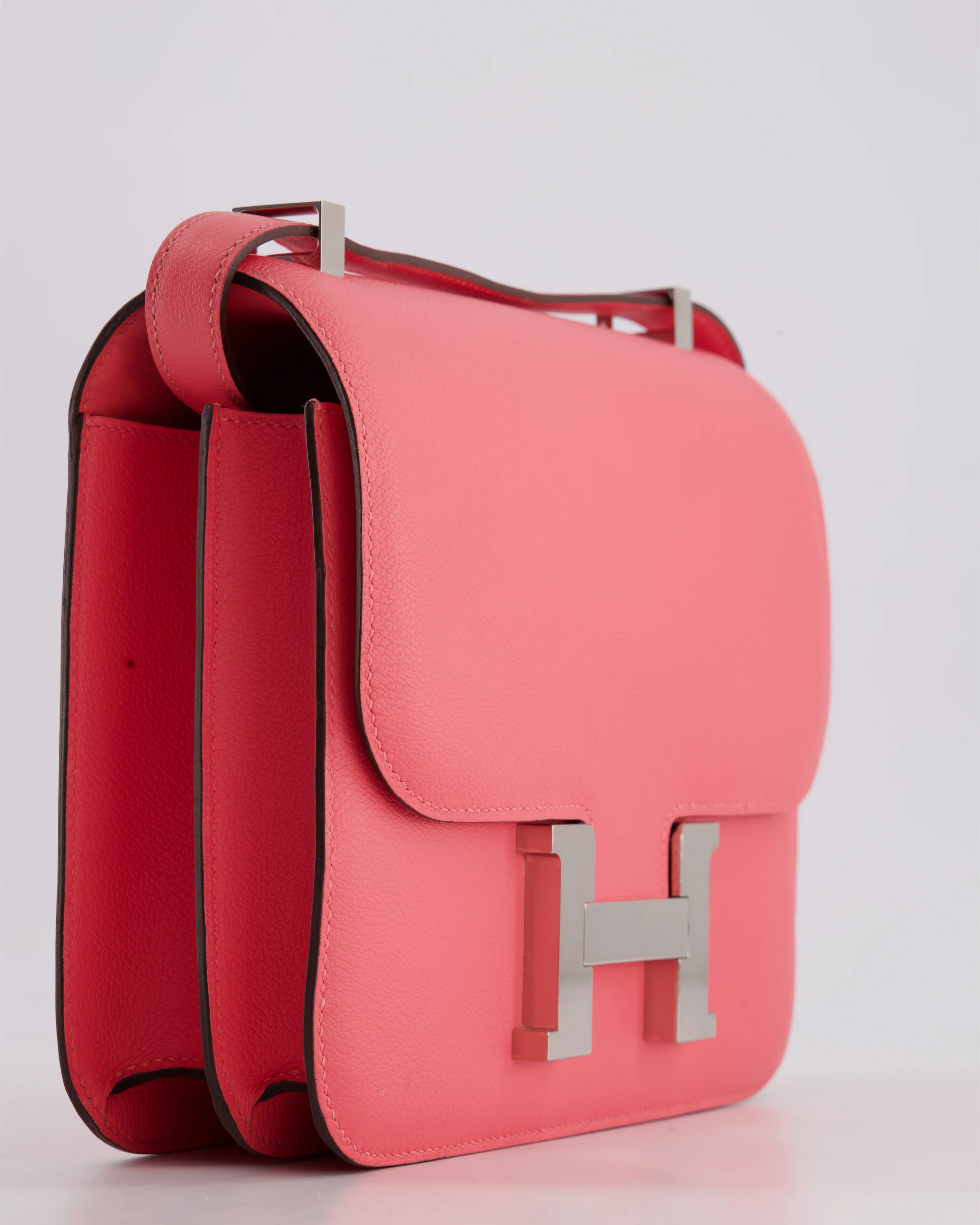 *HOT* Hermès Constance III 24 Bag in Rose Azalee Evercolour Leather with Palladium Hardware - Image 10