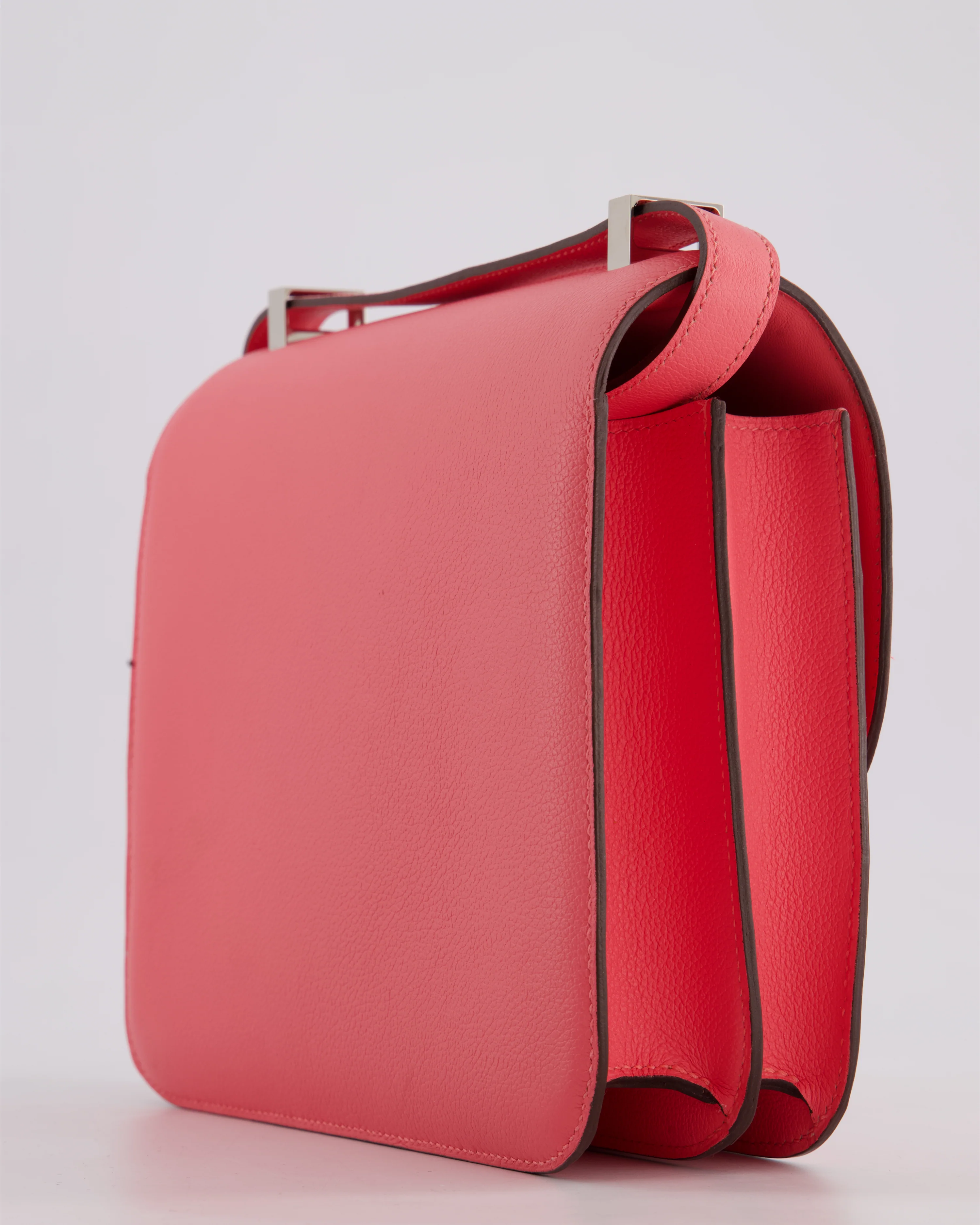 *HOT* Hermès Constance III 24 Bag in Rose Azalee Evercolour Leather with Palladium Hardware - Image 12