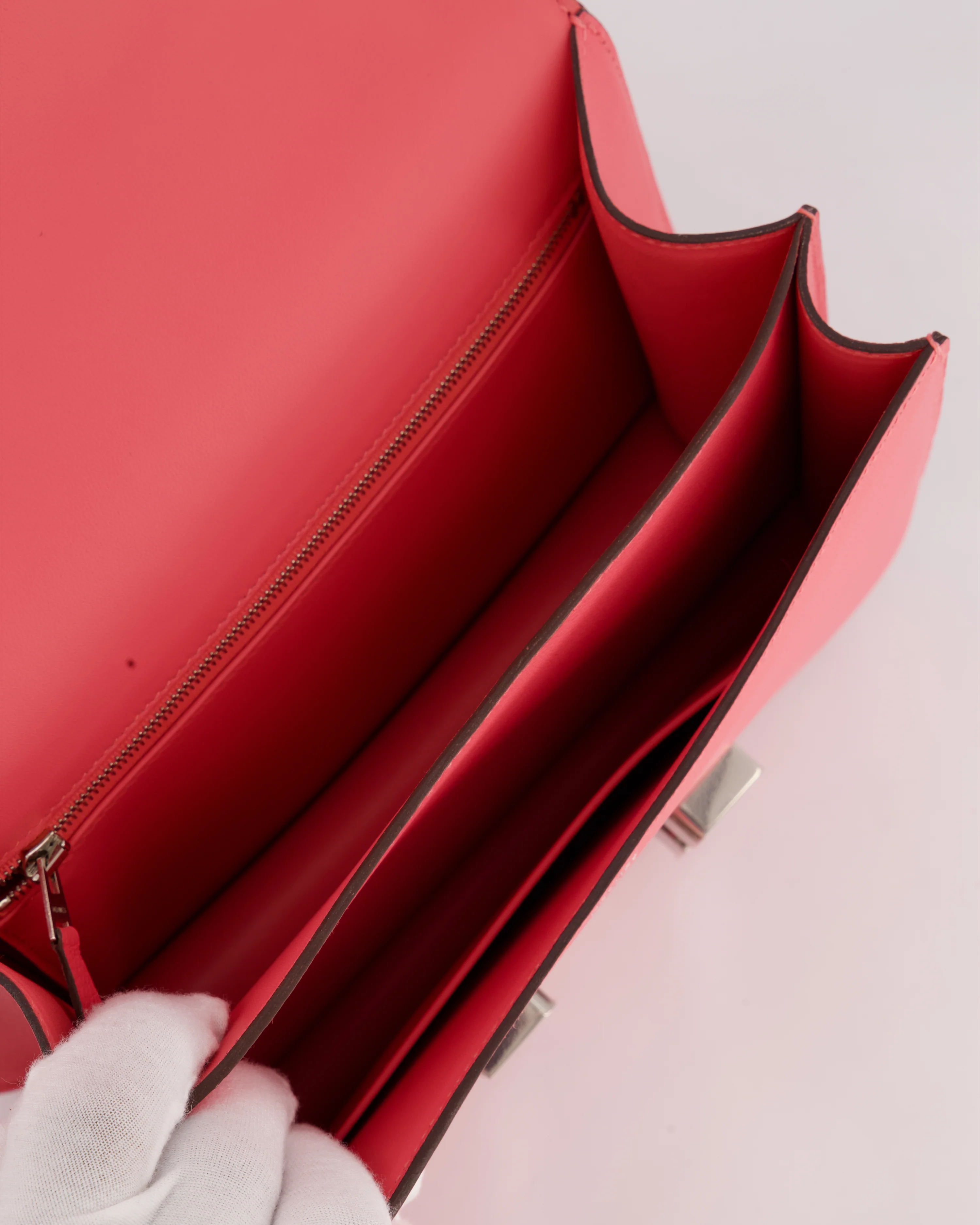 *HOT* Hermès Constance III 24 Bag in Rose Azalee Evercolour Leather with Palladium Hardware - Image 16
