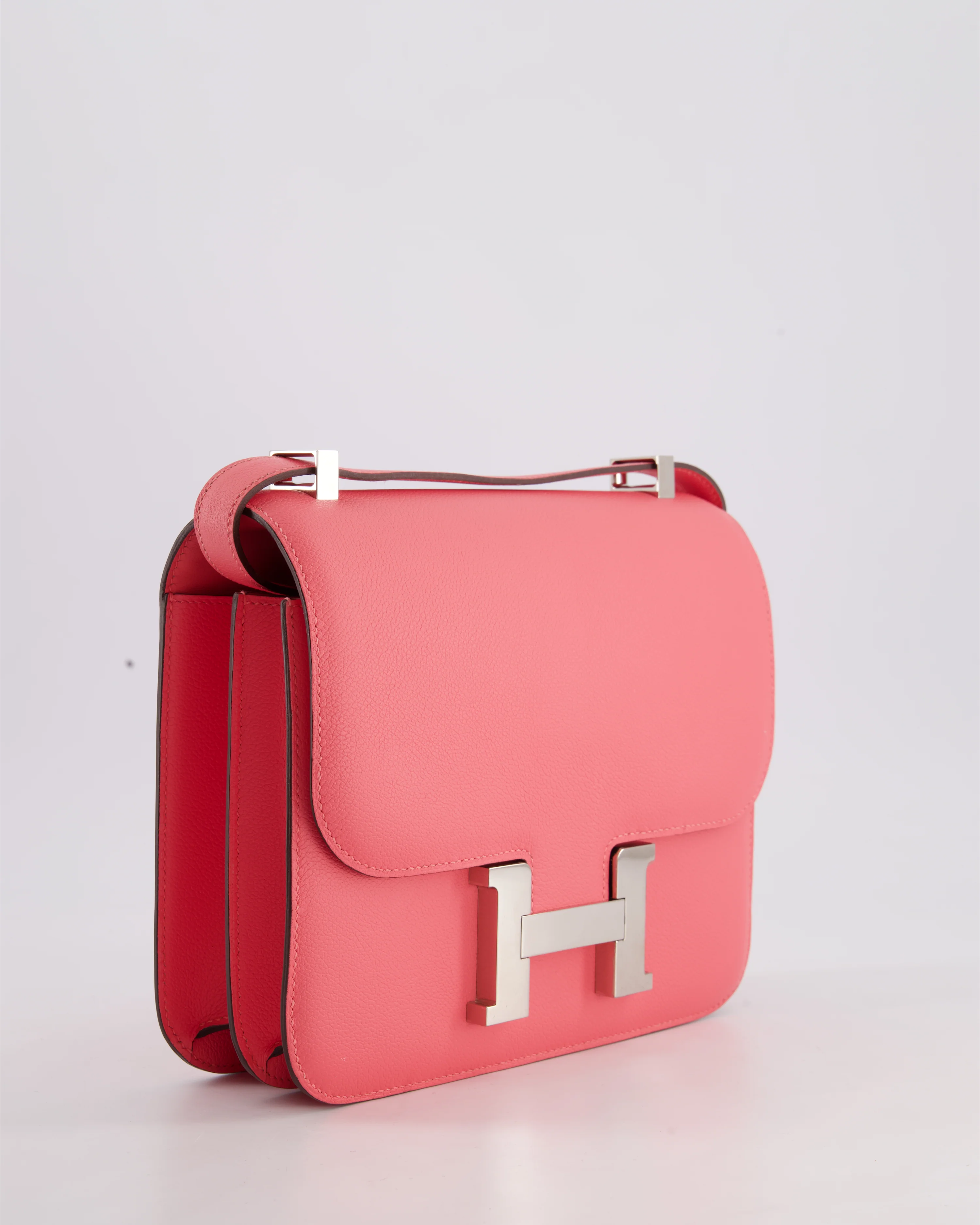 *HOT* Hermès Constance III 24 Bag in Rose Azalee Evercolour Leather with Palladium Hardware - Image 3