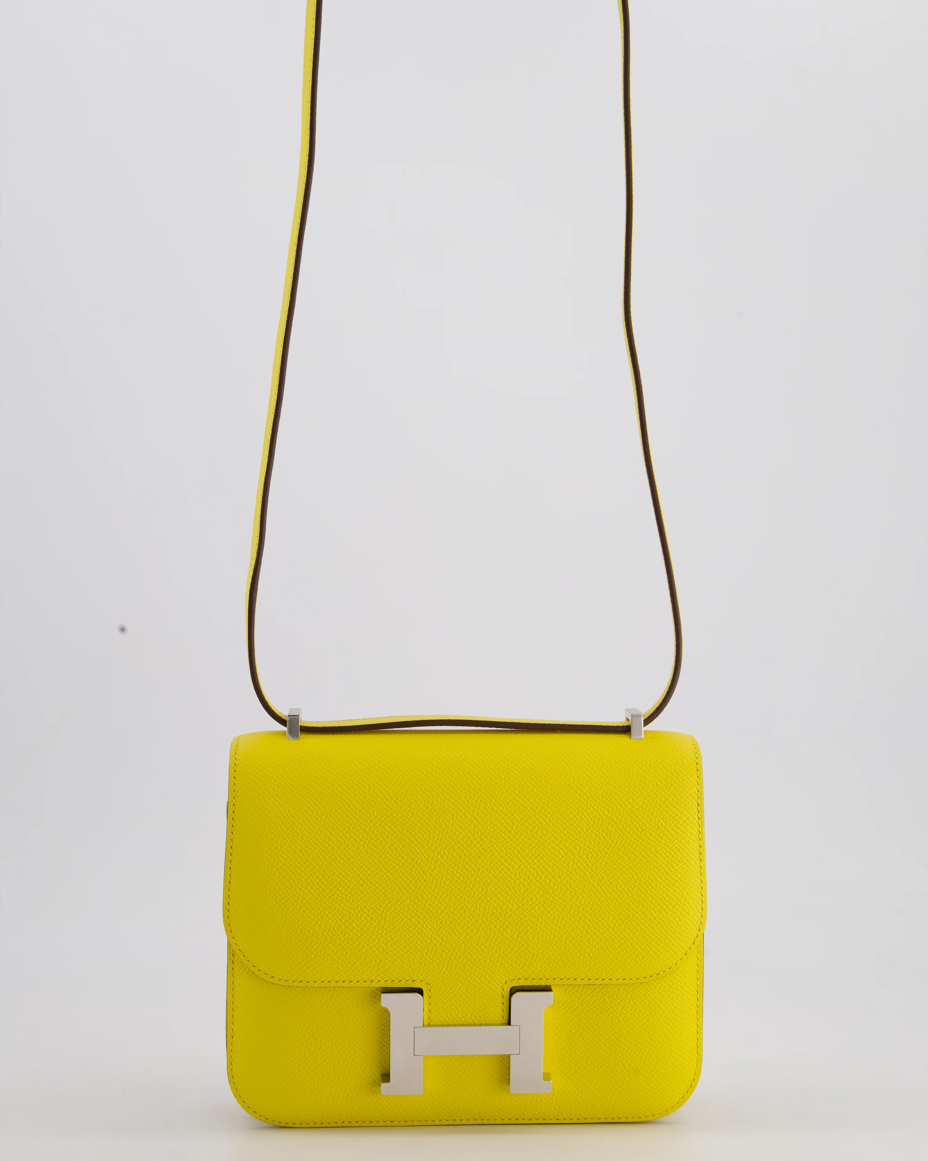 Hermès Constance III 18 Miroir Bag in Jaune De Naples Epsom Leather with Palladium Hardware - Image 17