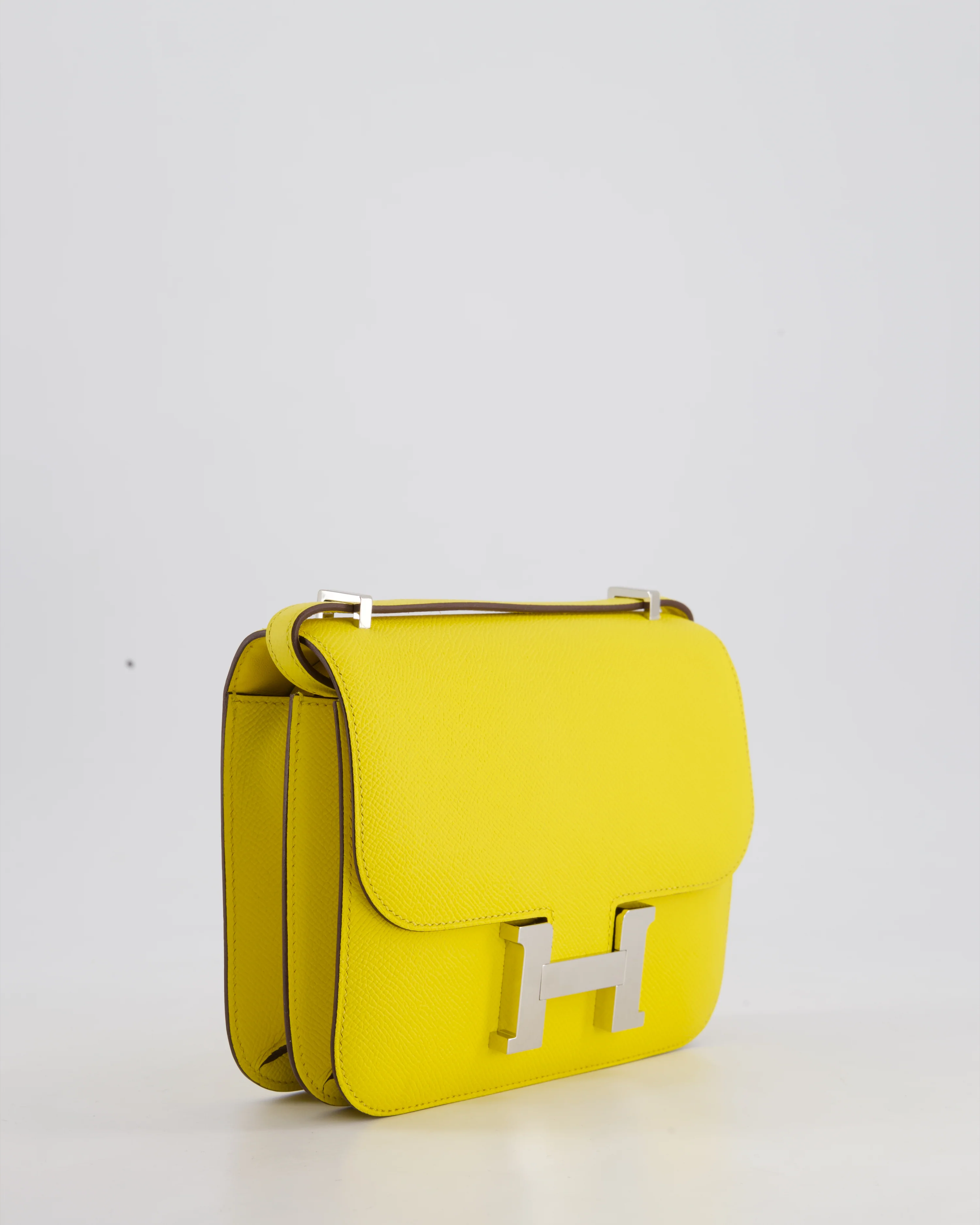 Hermès Constance III 18 Miroir Bag in Jaune De Naples Epsom Leather with Palladium Hardware - Image 4