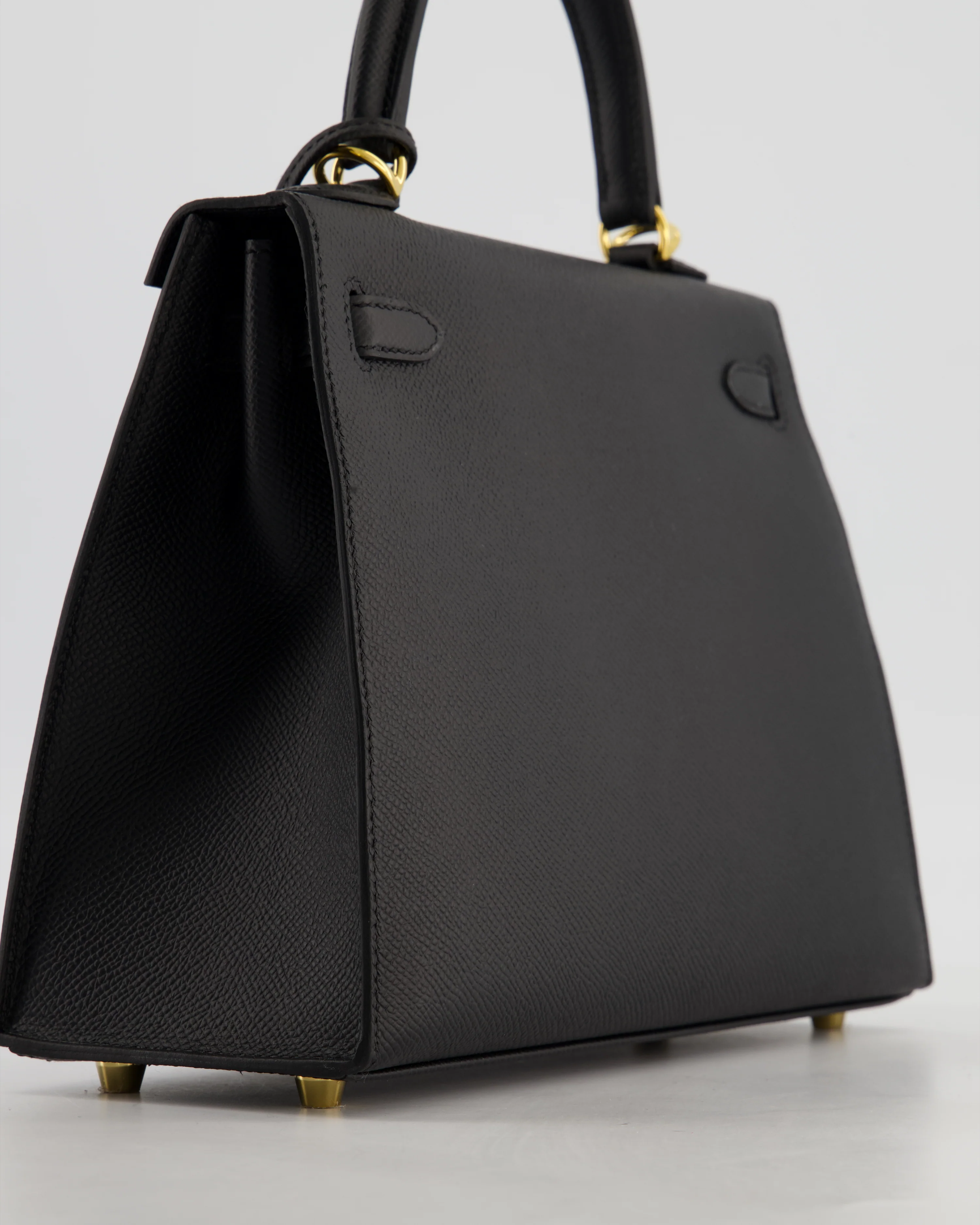 *HOT* Hermès Kelly 25 Sellier Bag in Noir Epsom Leather with Gold Hardware - Image 13