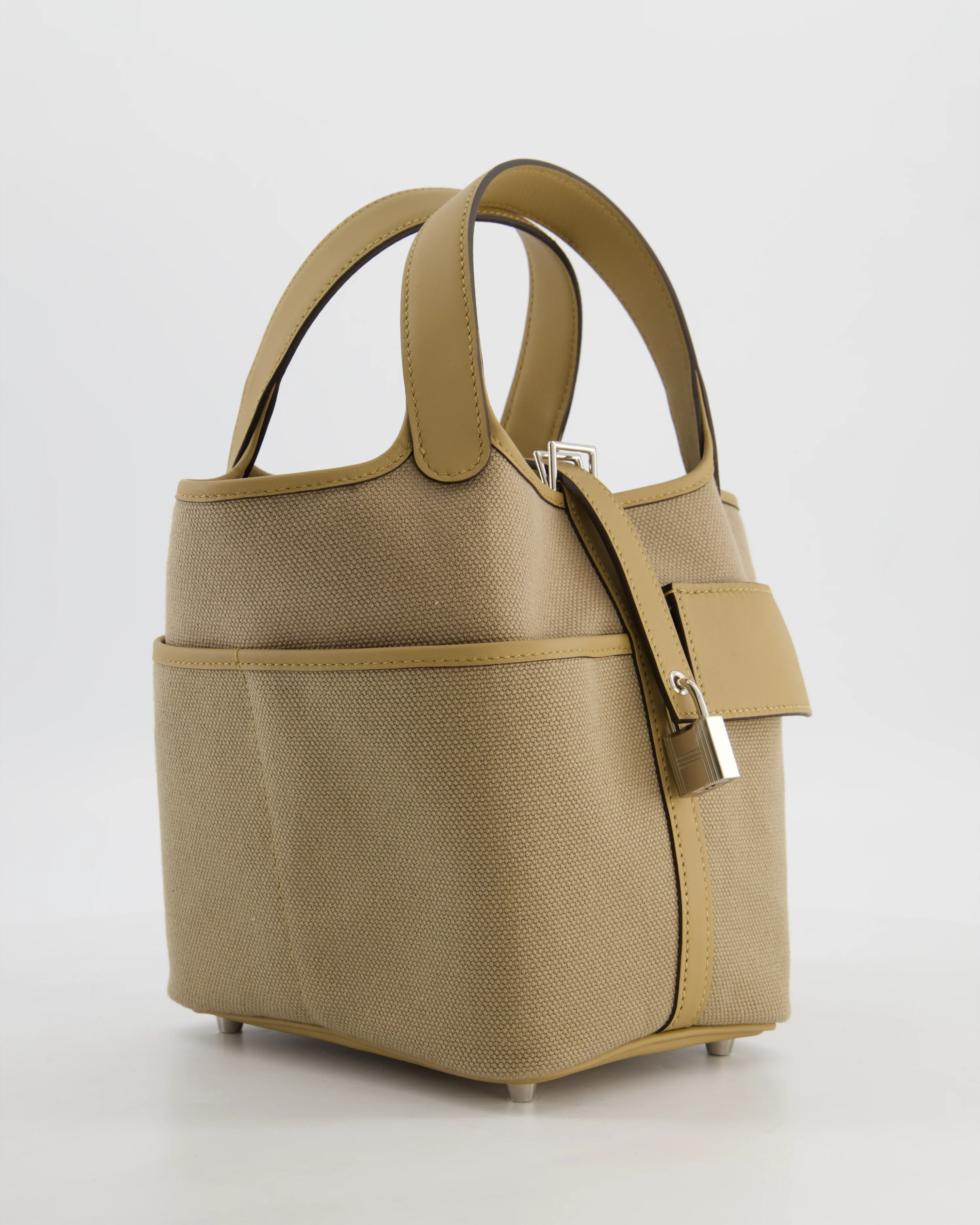*HOT* Hermès Picotin 18 Lock Pocket Cargo Bag in Beige Marfa Toile Goeland & Poussiere Swift Leather with Palladium Hardware - Image 2