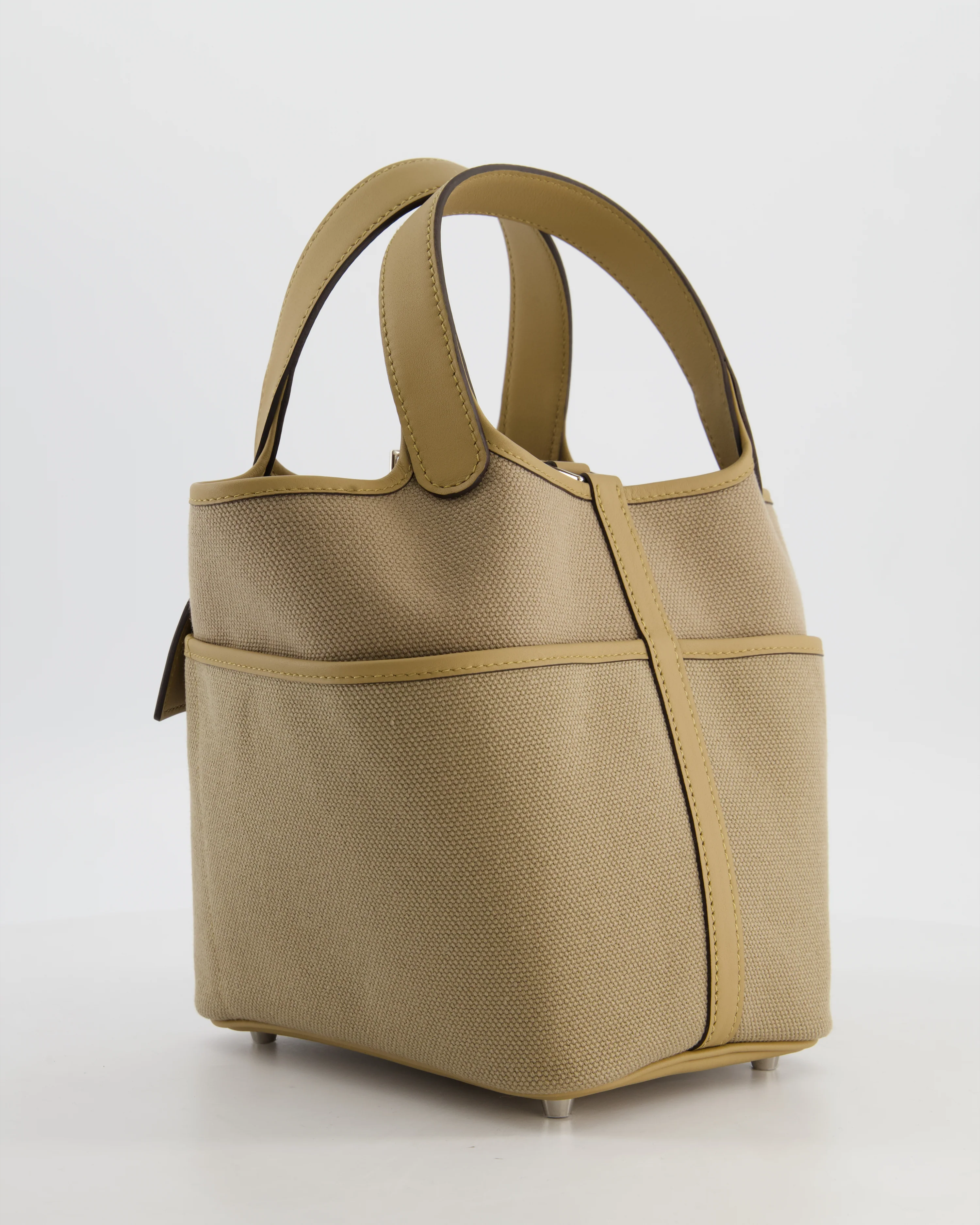 *HOT* Hermès Picotin 18 Lock Pocket Cargo Bag in Beige Marfa Toile Goeland & Poussiere Swift Leather with Palladium Hardware - Image 6