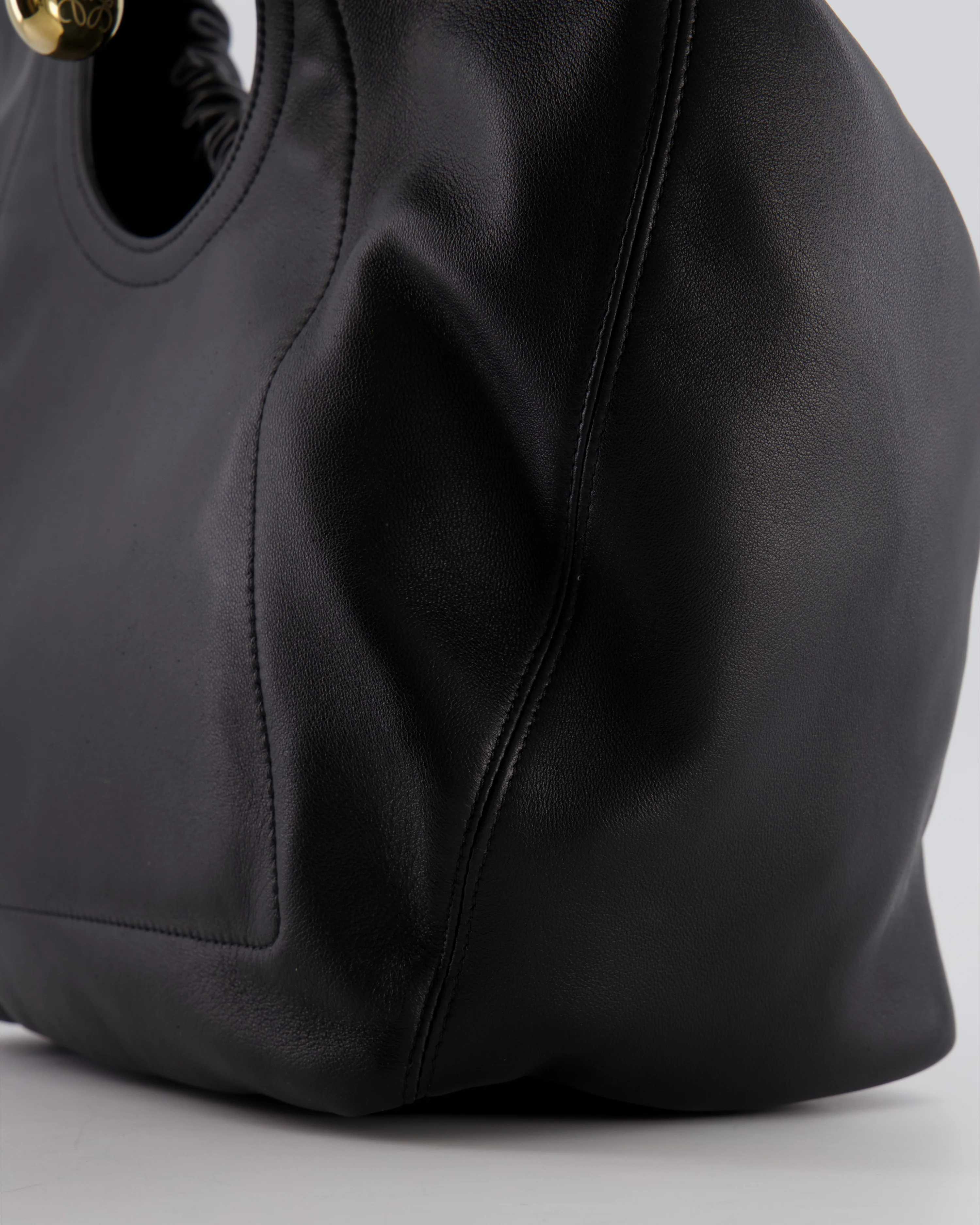 *HOT* Loewe Black Medium Squeeze Bag in Nappa Lambskin Leather and Gold Hardware RRP £3,650 - Image 12