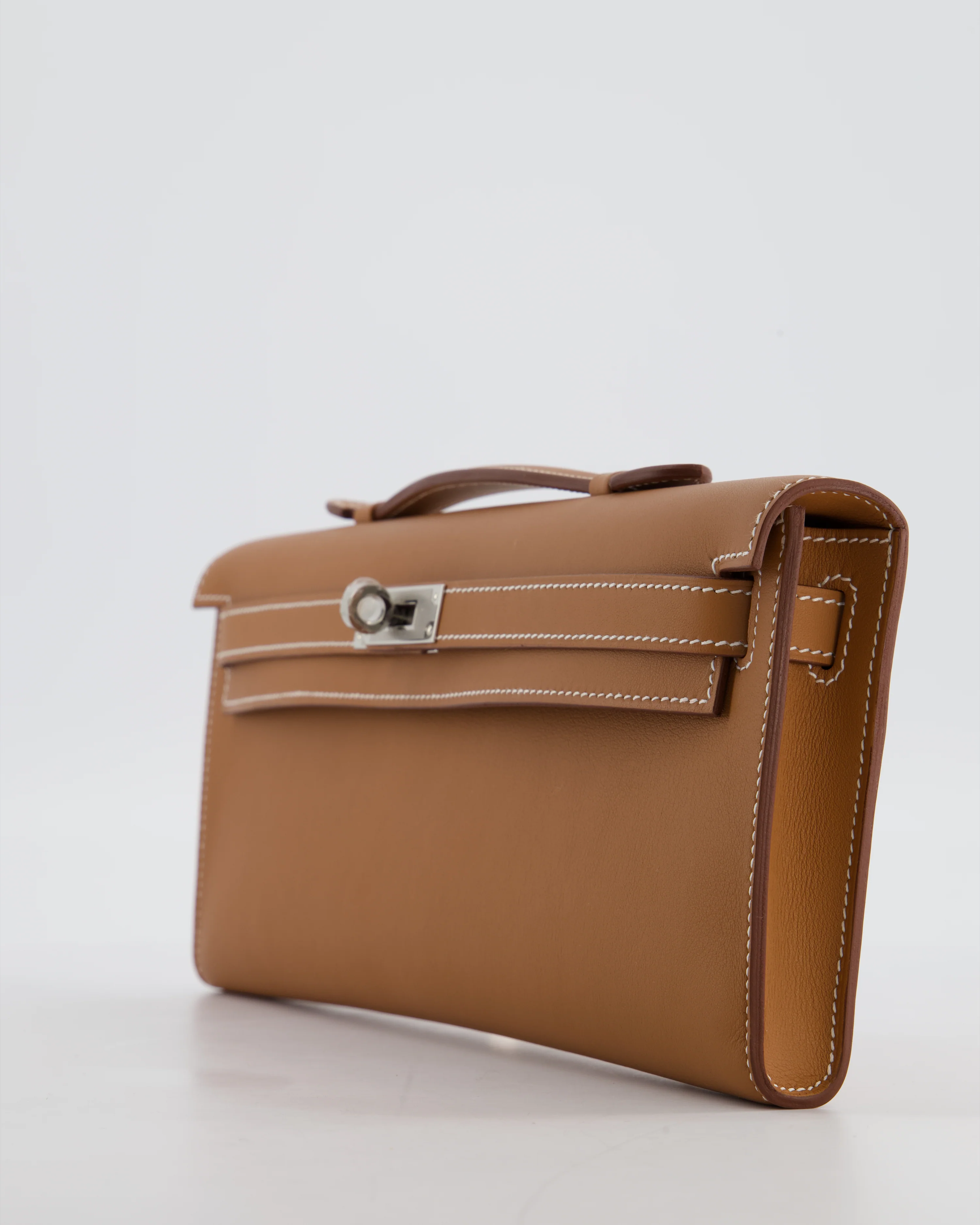 *HOT & RARE* Hermès Kelly Cut Bag in Gold Swift Leather with Palladium Hardware - Image 10