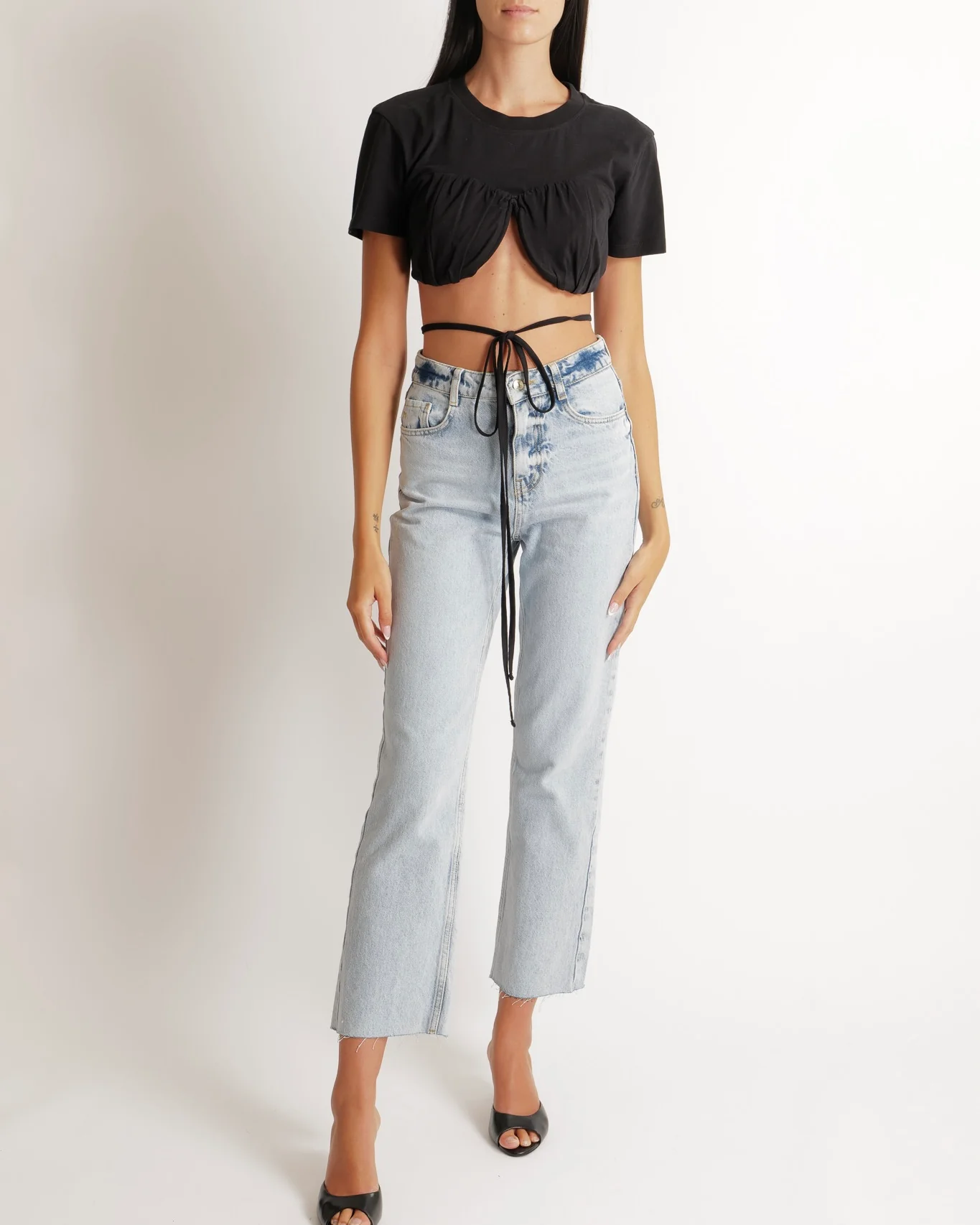 Jacquemus Black Cropped Le T-Shirt Baci with Strings Detail Size M (UK 10) - Image 4
