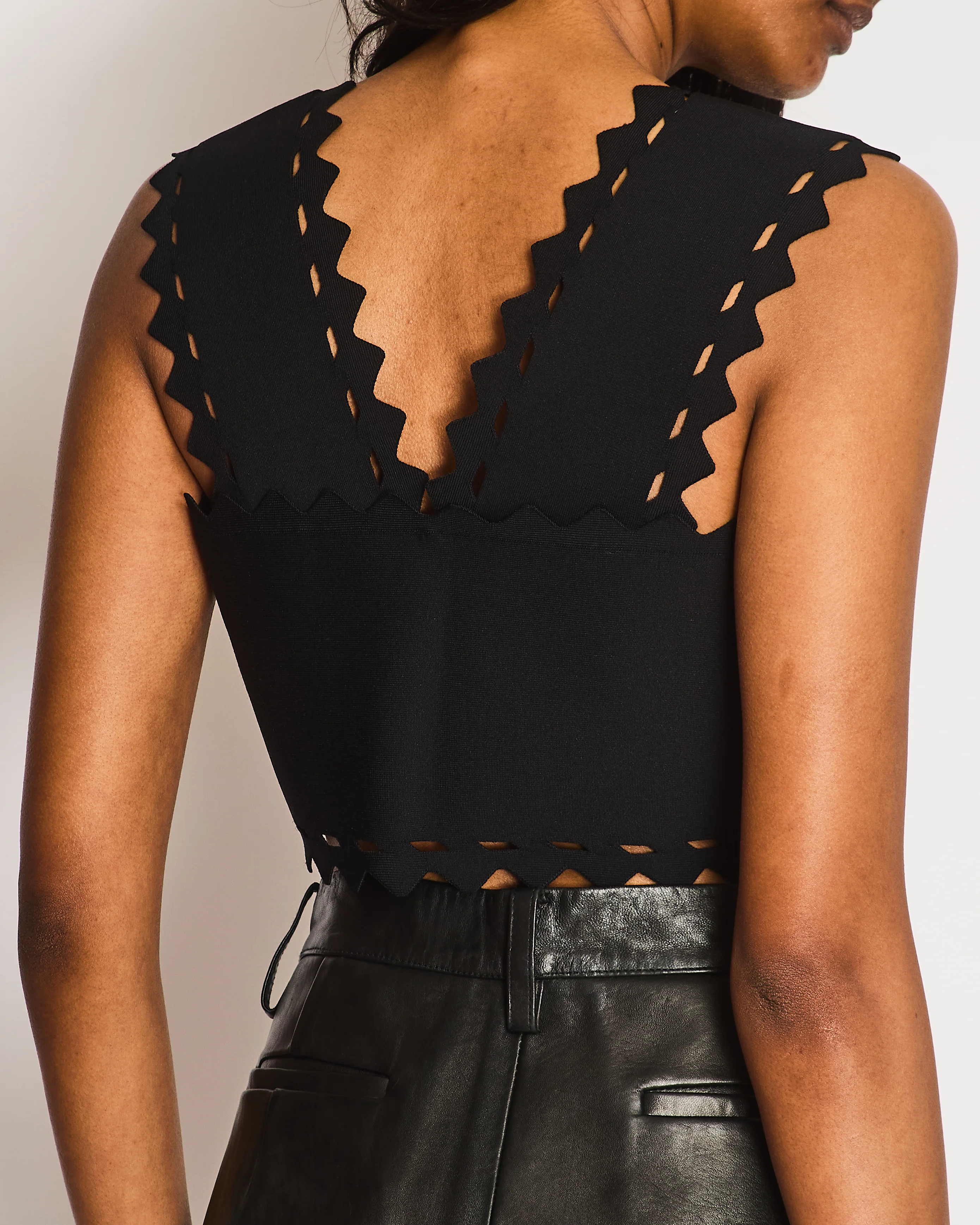 Alaïa Black Laser Cut Vest Top Size FR 40 (UK 12) - Image 4